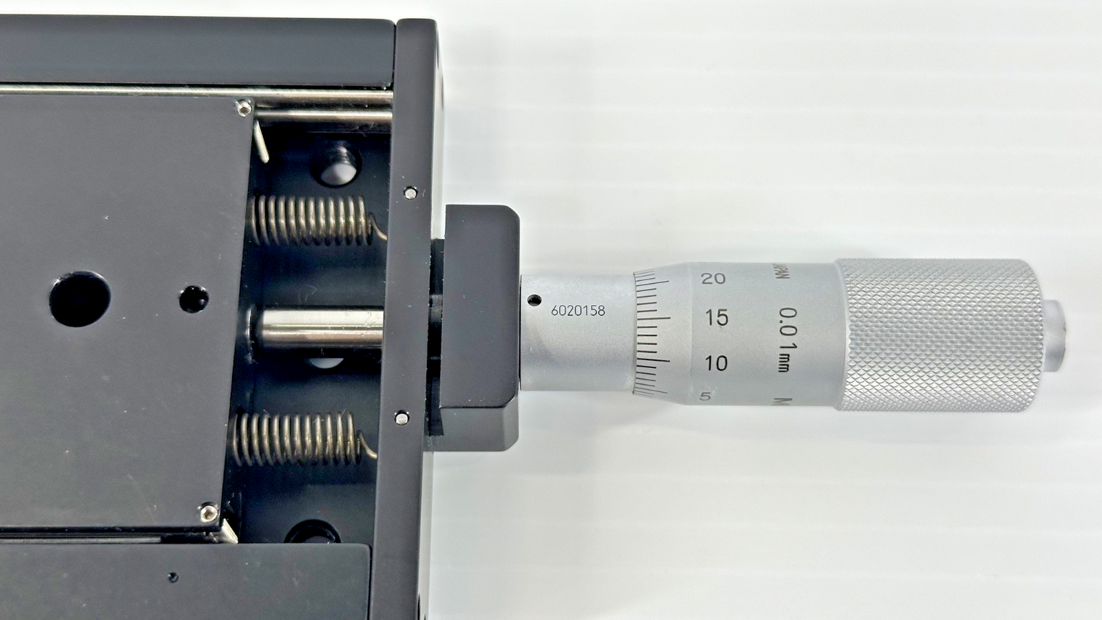 Thorlabs 25mm Manual Linear Translation Stage w/ Mitutoyo Micrometer4