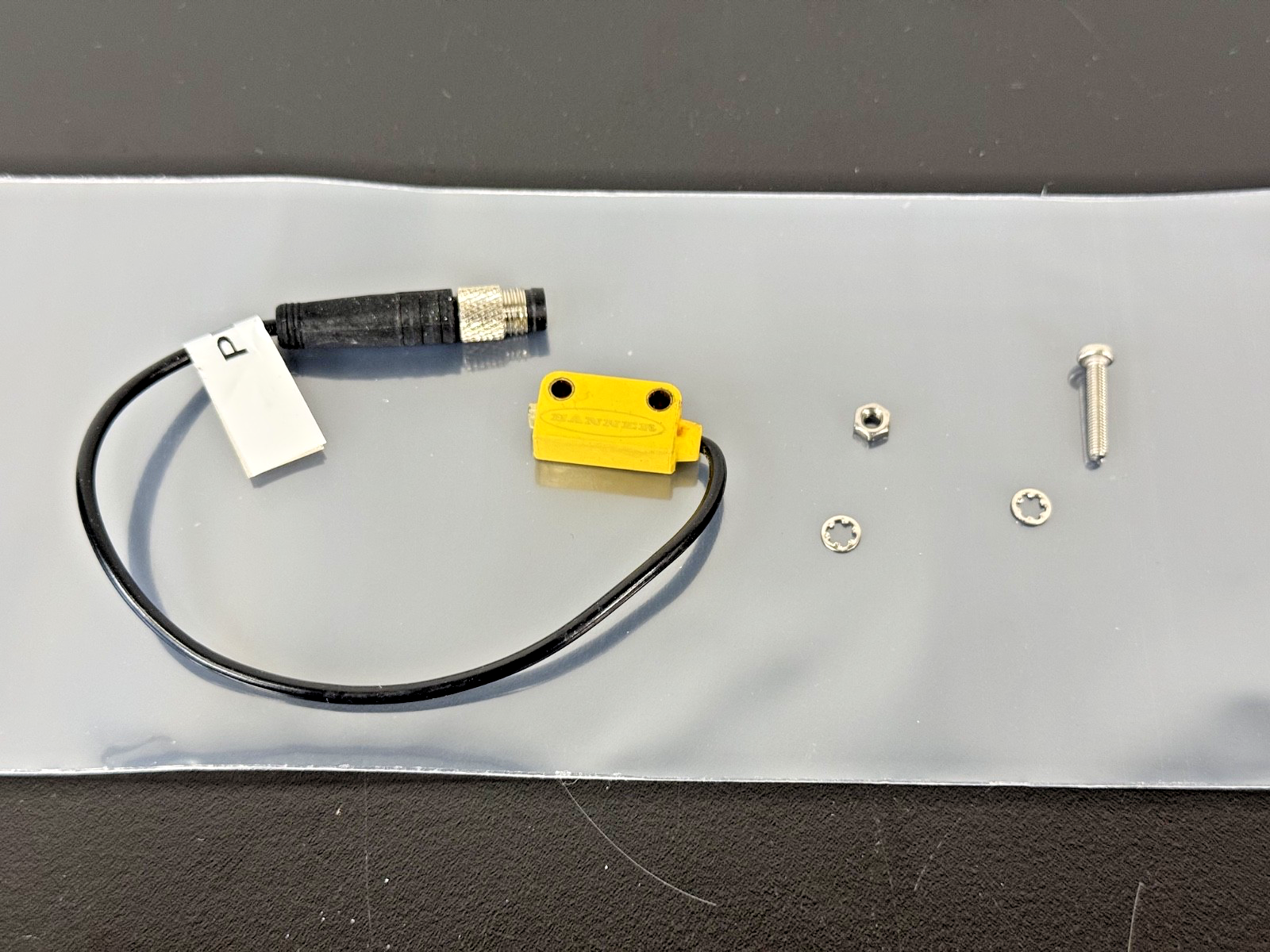 Banner Engineering Q12AP6FF30Q3 Photoelectric Sensor 10 30VDC0
