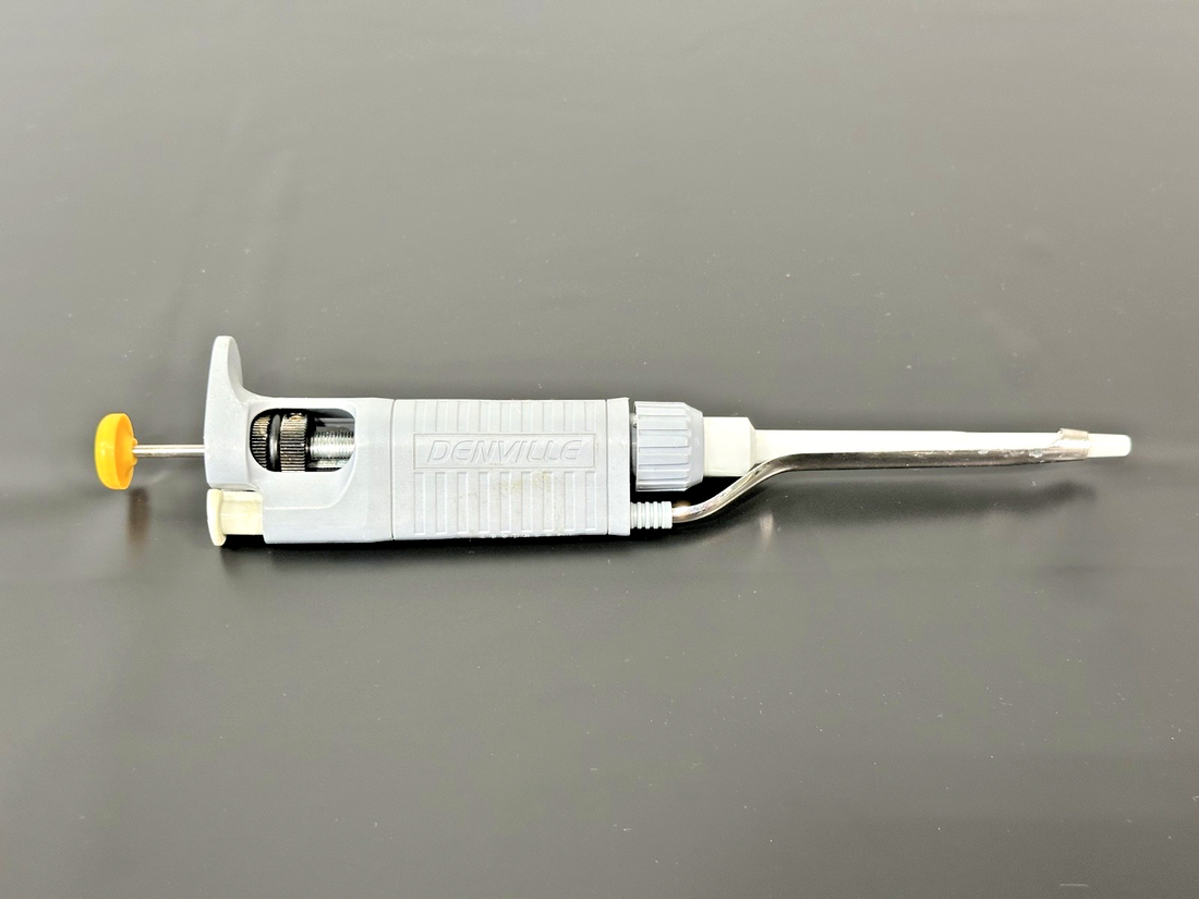 Denville Adjustable Micropipette 20 200µL Single Channel Pipettor0