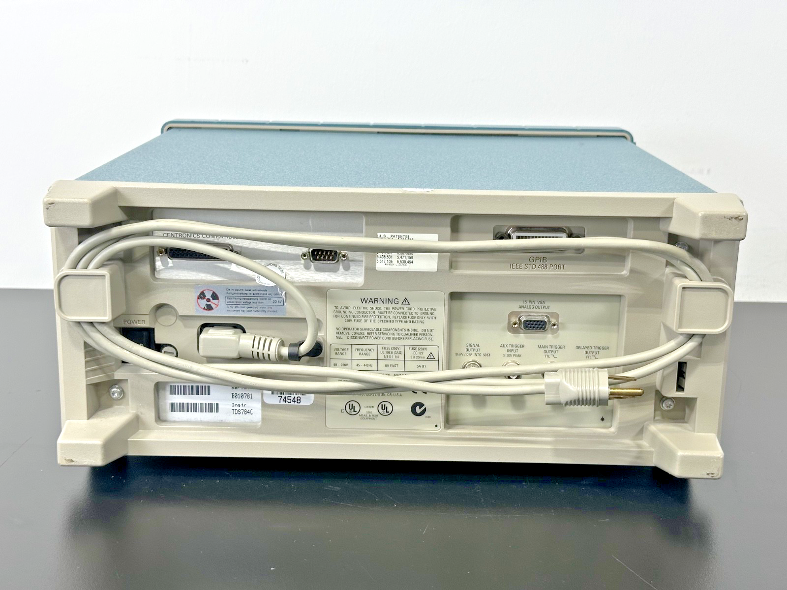 Tektronix TDS784C 1GHz 4GS/s 4 Channel Oscilloscope Powers On Working4