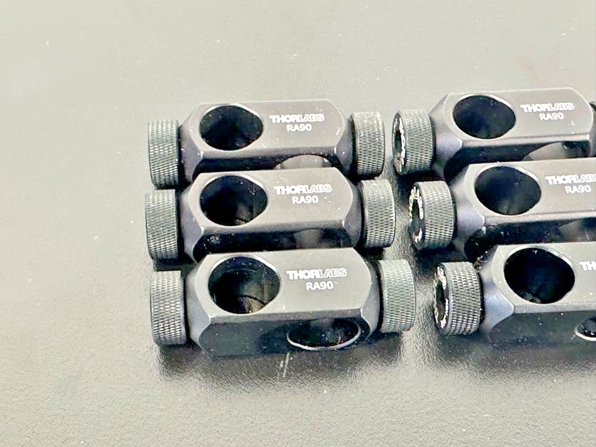 Lot of 6 Thorlabs RA90 Right Angle Post Clamps 90° Optical Mount Holders1