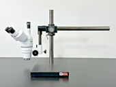 Trinocular Stereo Zoom Microscope 10X/22 Eyepieces with Boom Stand Used Untested0