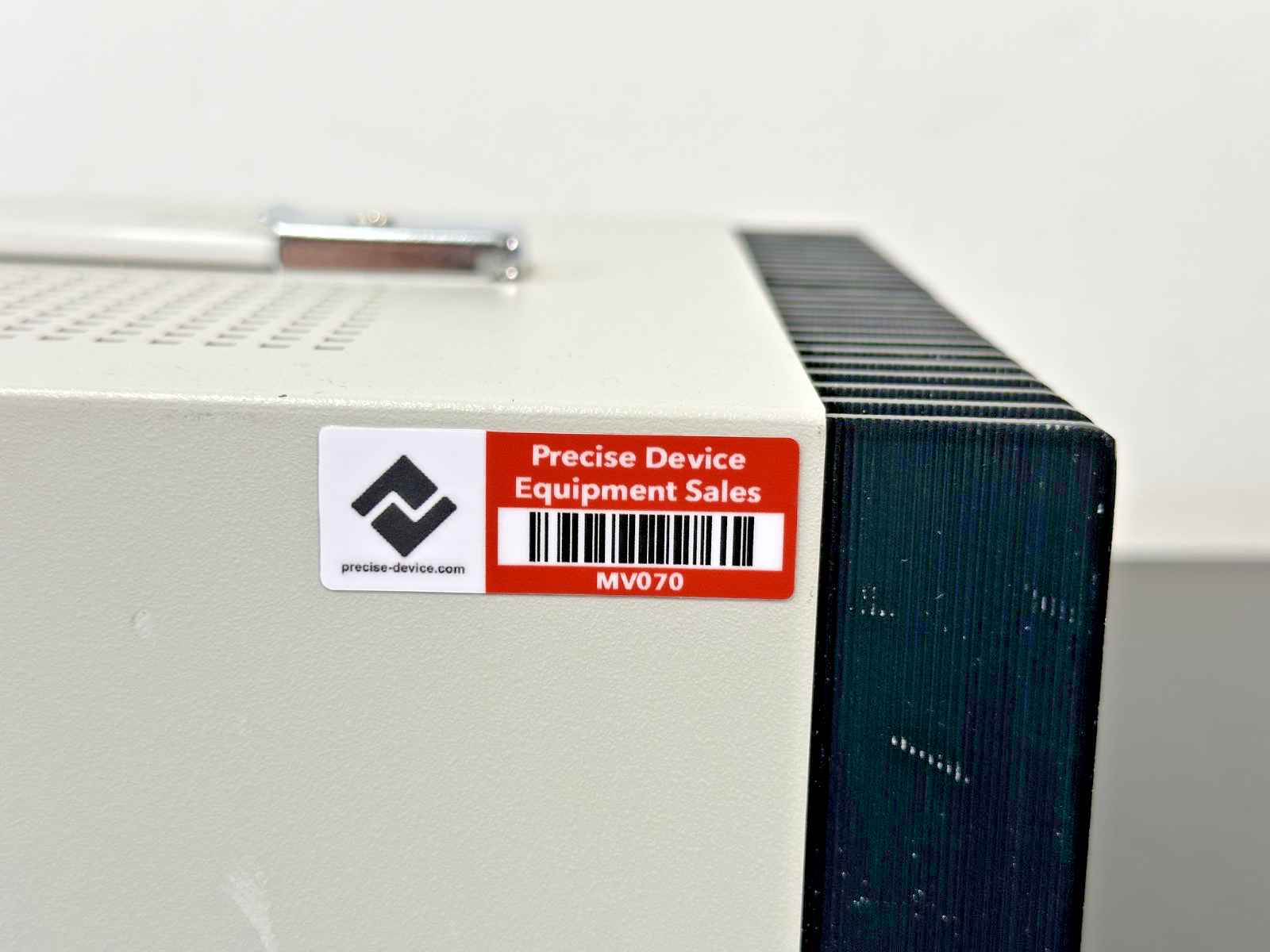 Topward 33010D 30V 10A 300W Adjustable DC Power Supply5