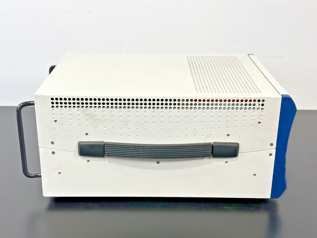 National Instruments NI PXI 1042 8 Slot 3U PXI Chassis 188129D 01 Used Powers On3