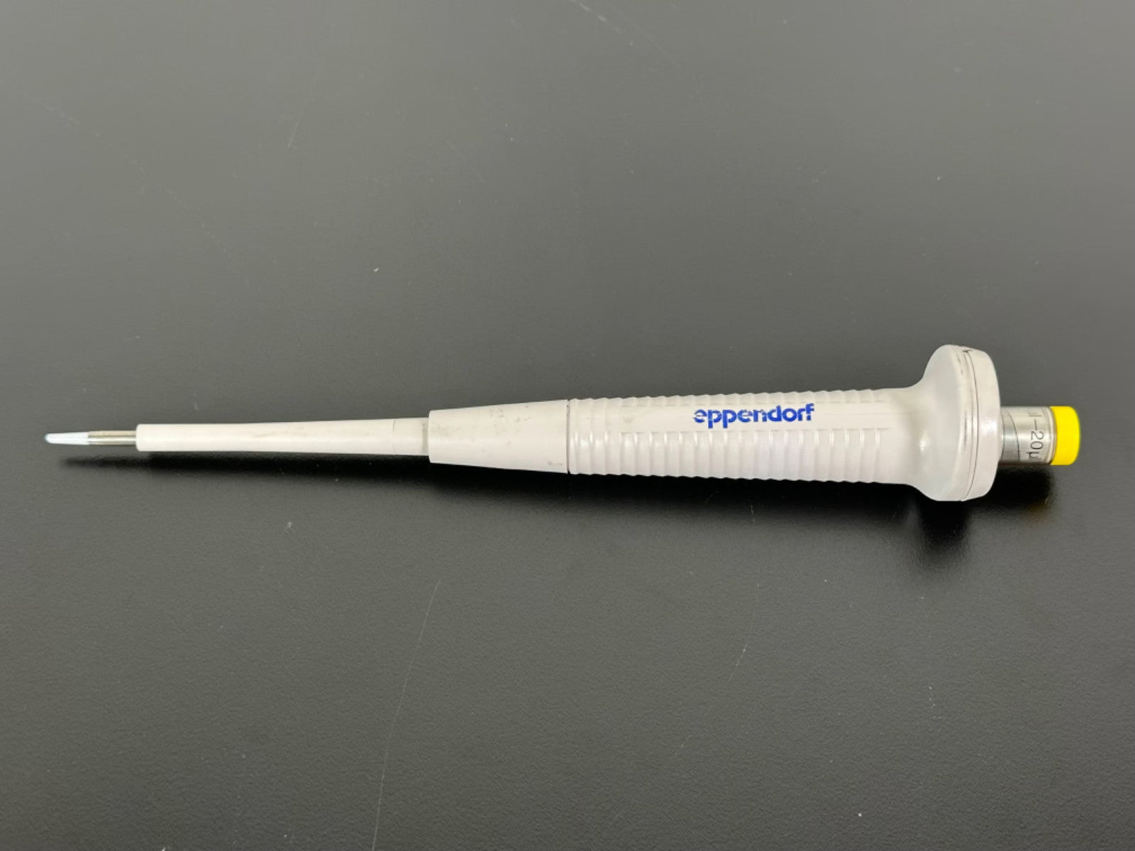 Eppendorf Adjustable Micropipette Pipette 2 20uL Laboratory Pipettor0