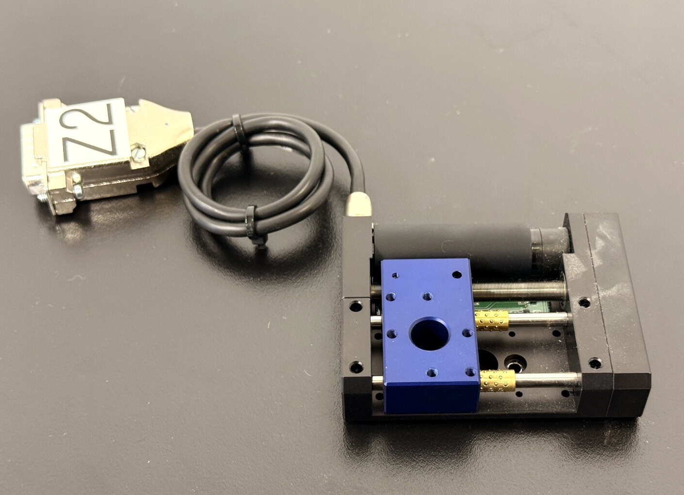 Physik Instrumente PI M 112.1DG Linear Microtranslation Piezo Translation Stage0