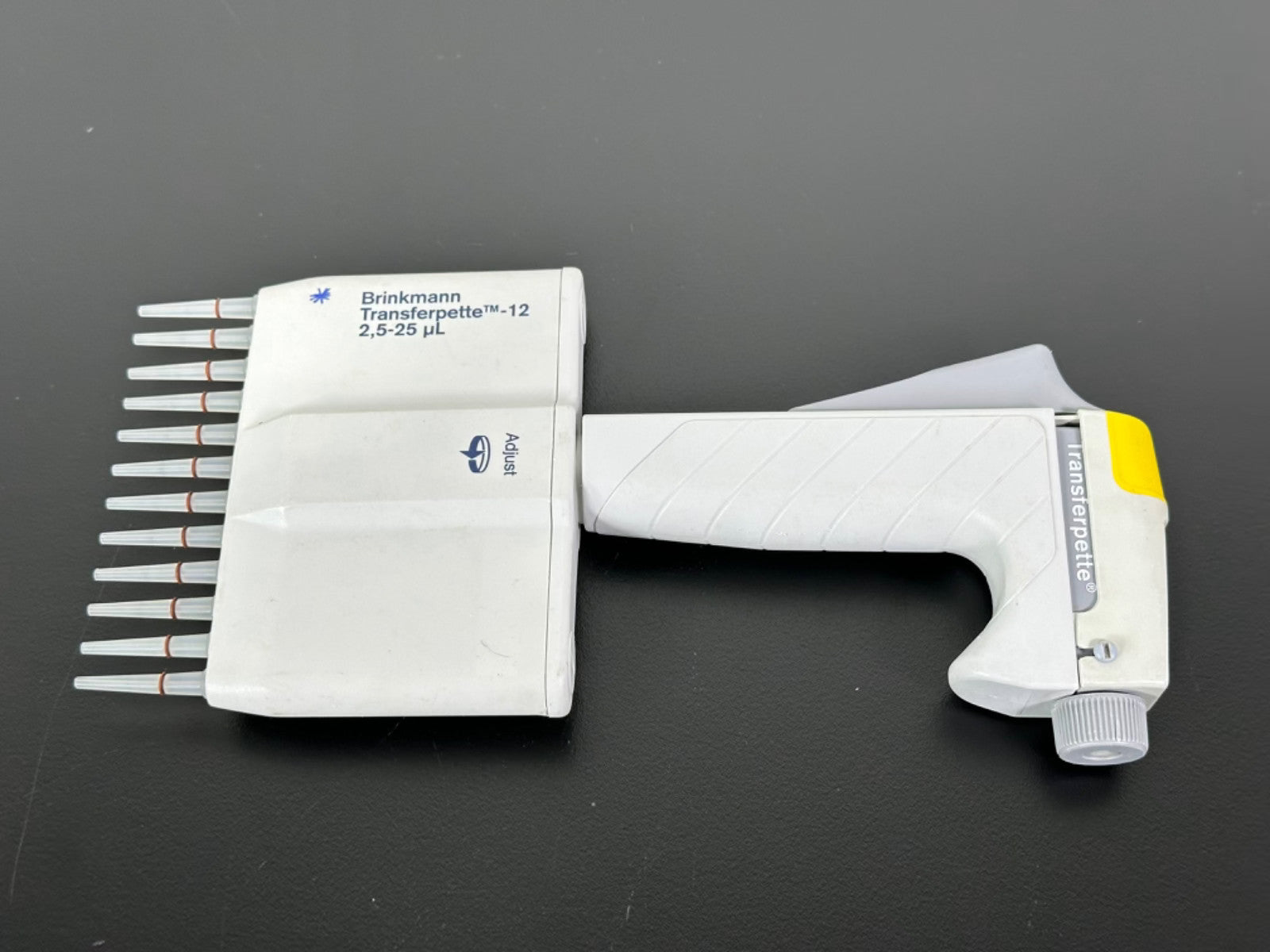 Brinkmann Transferpette TM 12 12 Channel Pipette 2.5 25µL Adjustable0