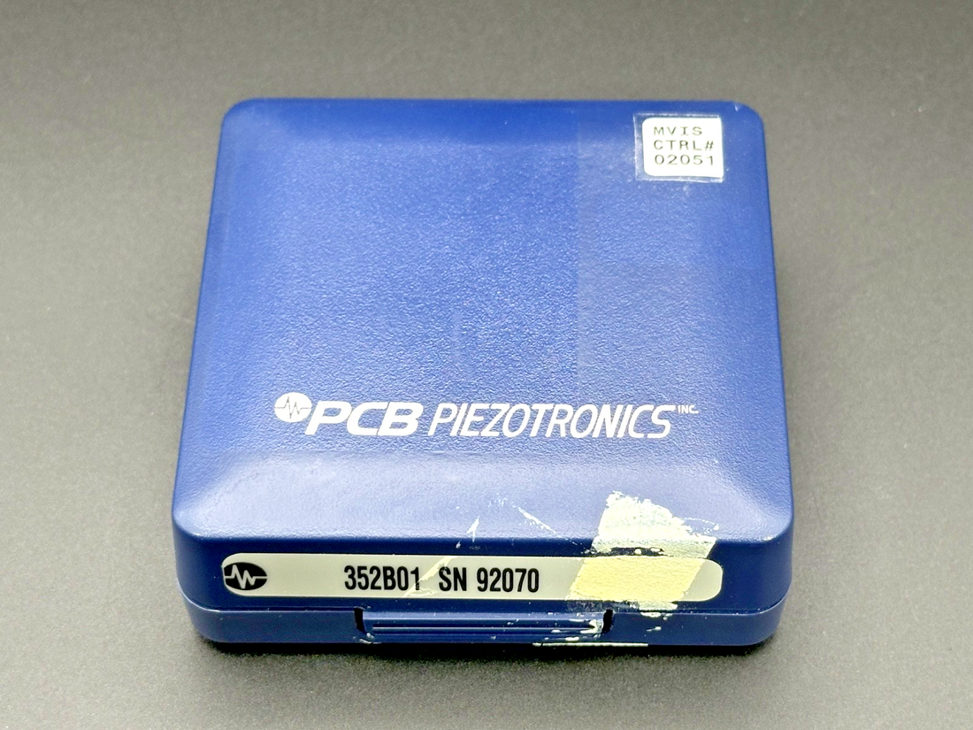 PCB Piezotronics 352B01 Accelerometer | Used Part Accessory Component0