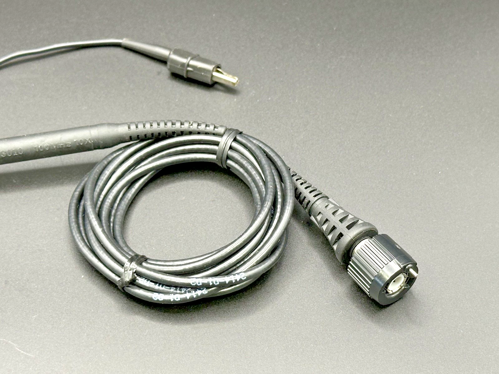 Tektronix P3010 100MHz 10X Passive Oscilloscope Voltage Probe1