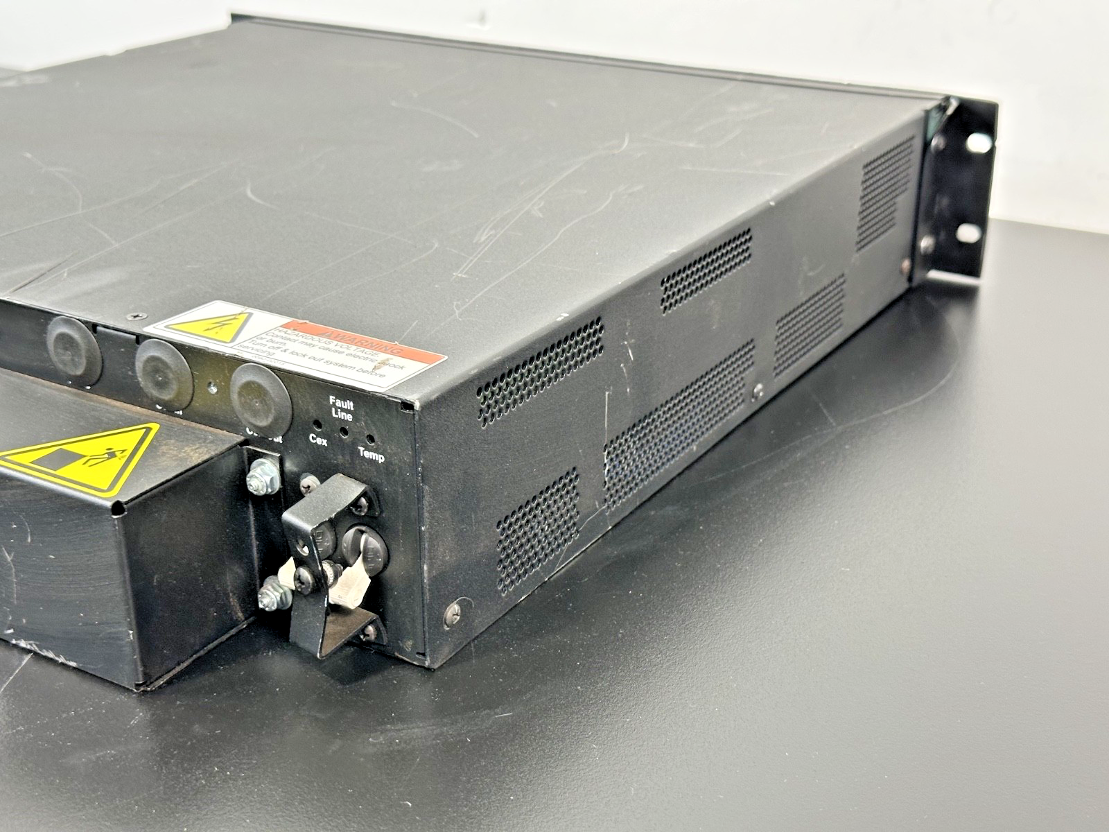 Advanced Energy PDX 900 2V 3156024 132 RF Generator 0190 08677 Used Untested5