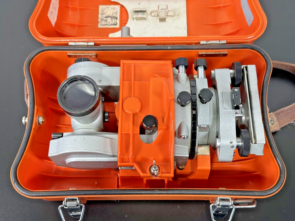 Lietz Sokkisha TM20C Theodolite Surveying Transit with Hard Case1