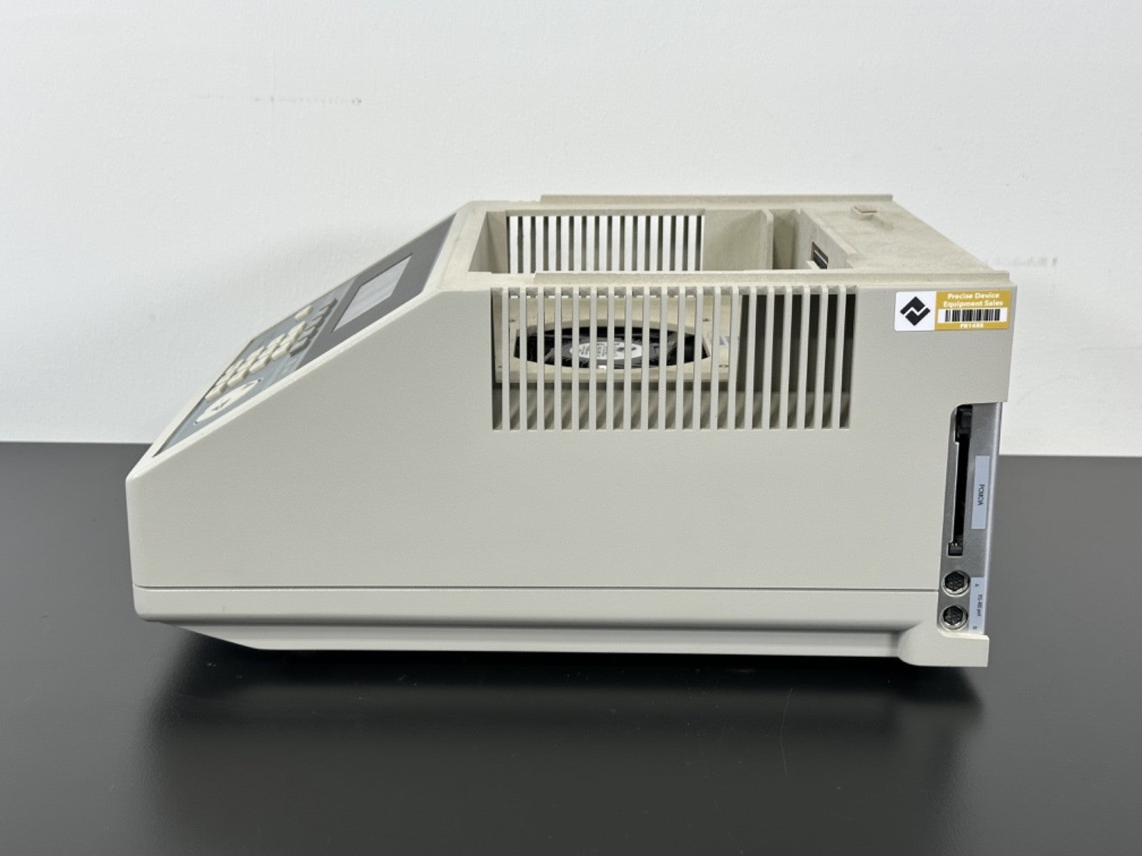 Applied Biosystems GeneAmp PCR System 9700 Thermal Cycler N8050200 FOR PARTS3