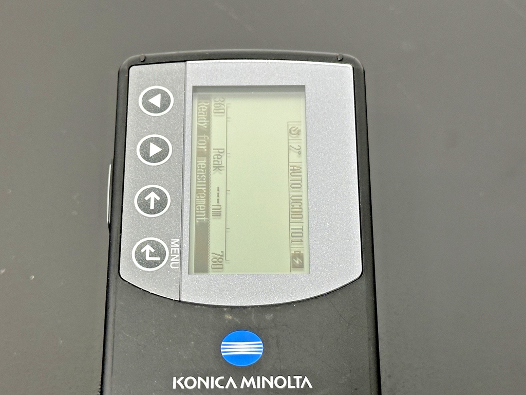 Konica Minolta CL-500A Illuminance Spectrophotometer Meter w/ Case Working5