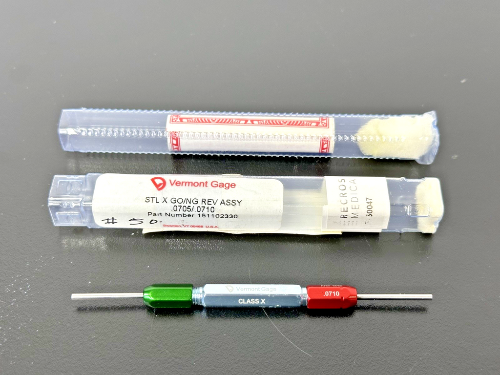 Vermont Gage 151102330 Class X GO/NO GO Pin Gage .0705/.07101