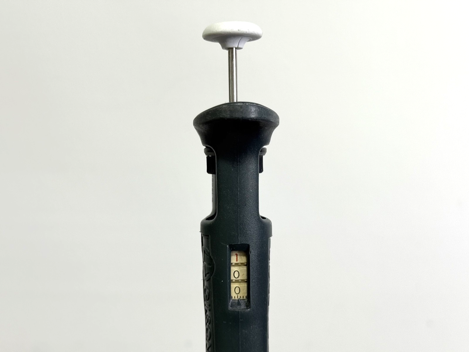 Gilson Pipetman P1000 Single Channel Pipette 100 1000 uL5