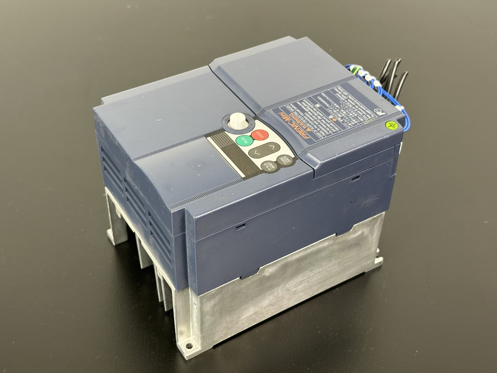 FUJI ELECTRIC FRN3.7C1S 2J DRIVE3