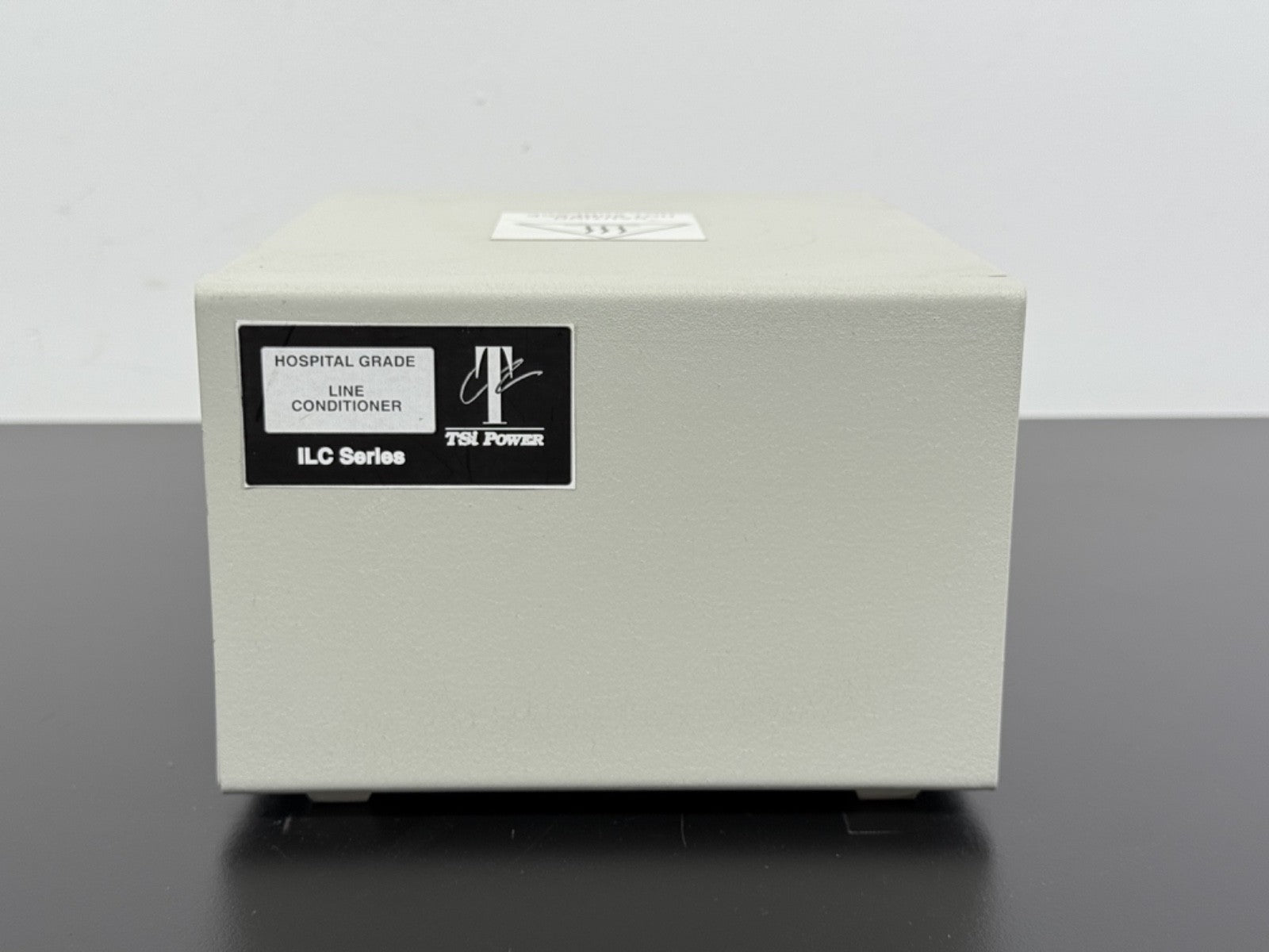 TSI Power ILC 1000MED4 Hospital Grade Line Conditioner 120V Medical Power0