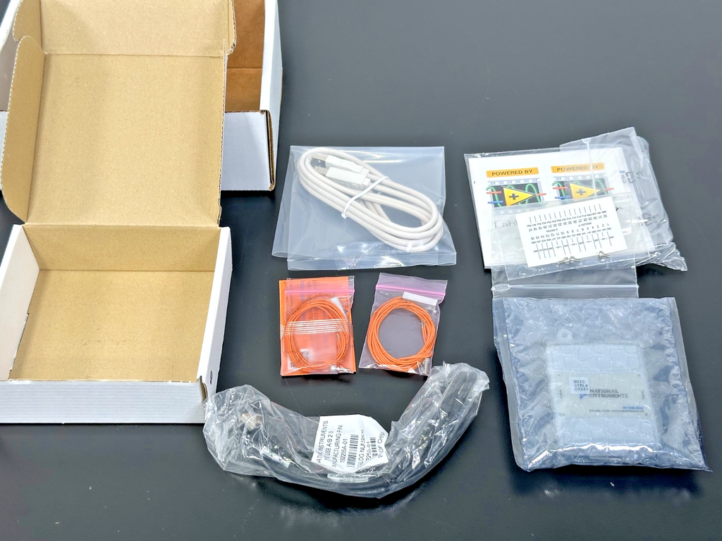National Instruments NI USB-6008 779051-01 Multifunction I/O DAQ Kit0