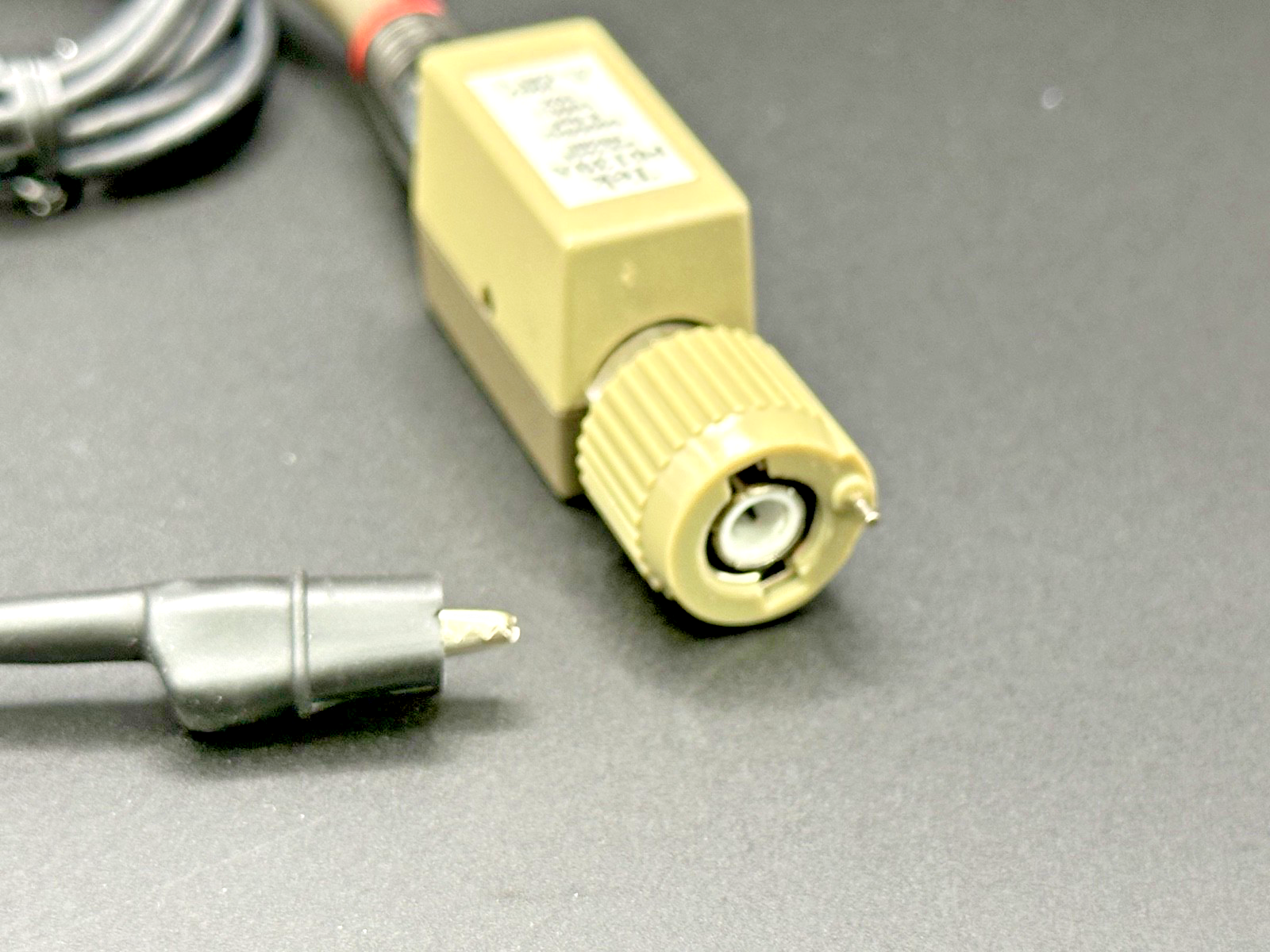 Tektronix P6139A 500MHz 10X Passive Voltage Oscilloscope Probe w/ Lead3