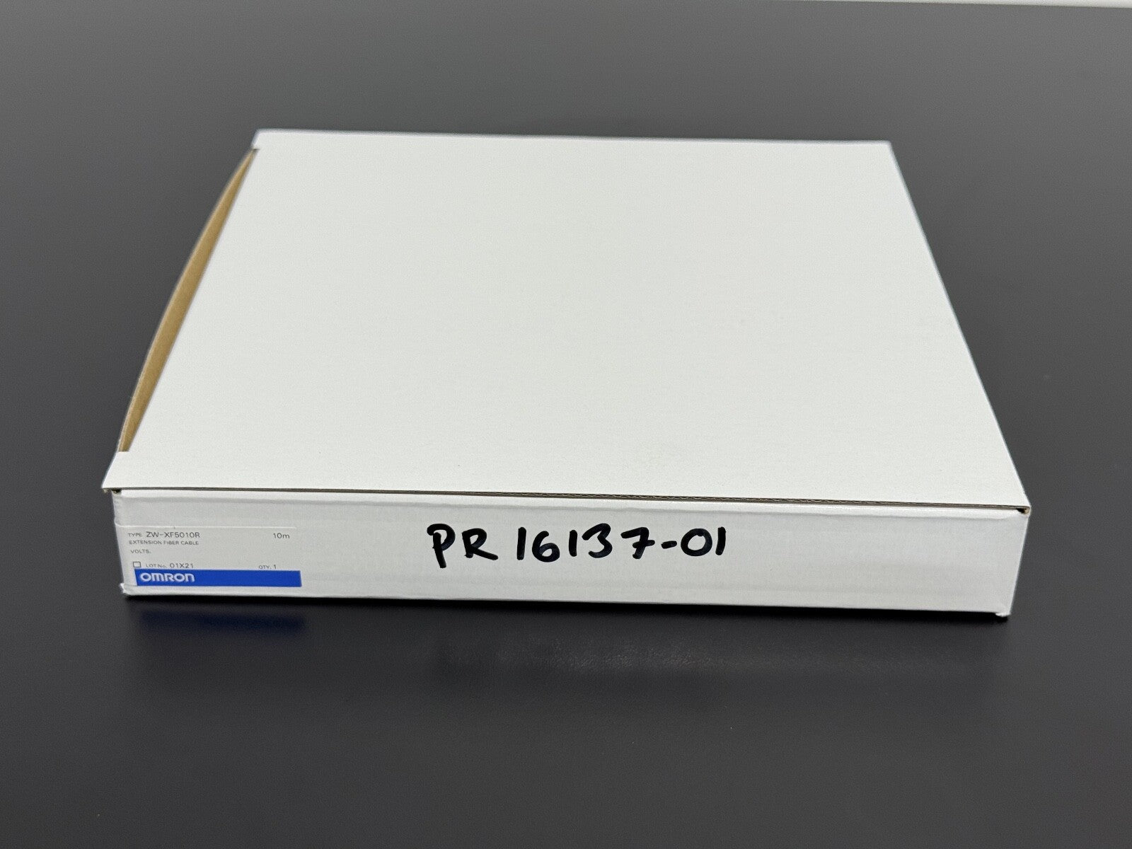 OMRON ZW XF5010R Extension Fiber Cable1