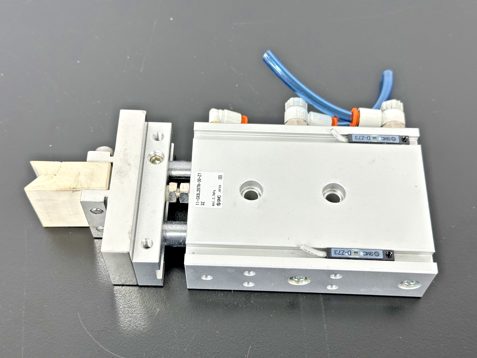 SMC 11 CXSL25TN 30 Z7 Dual Rod Pneumatic Cylinder Used Untested0