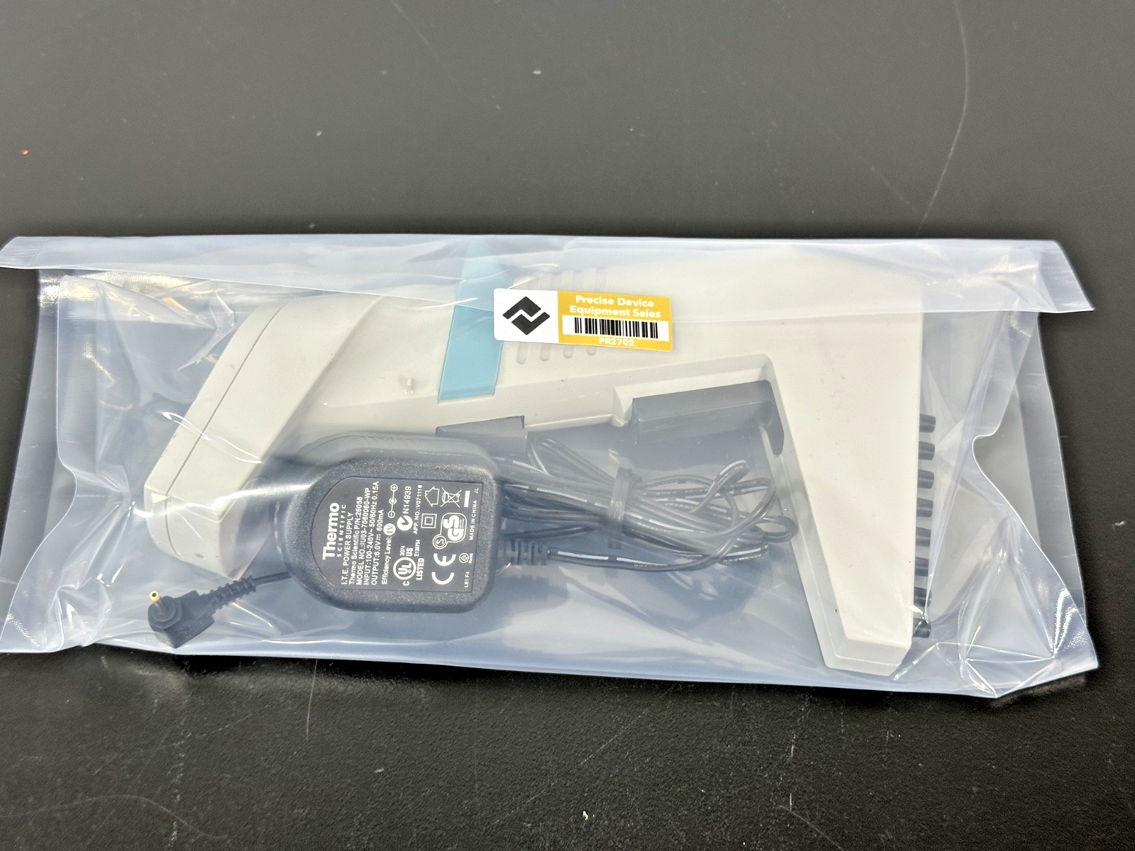 Matrix Impact2 8 Channel 50 250µL Electronic Pipette w/ Charger Used Powers On4