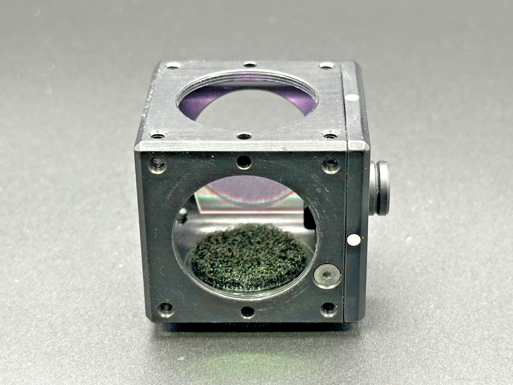 Thorlabs CM1 DCH/M 30mm Cage Cube Dichroic Filter Mount with Optic2