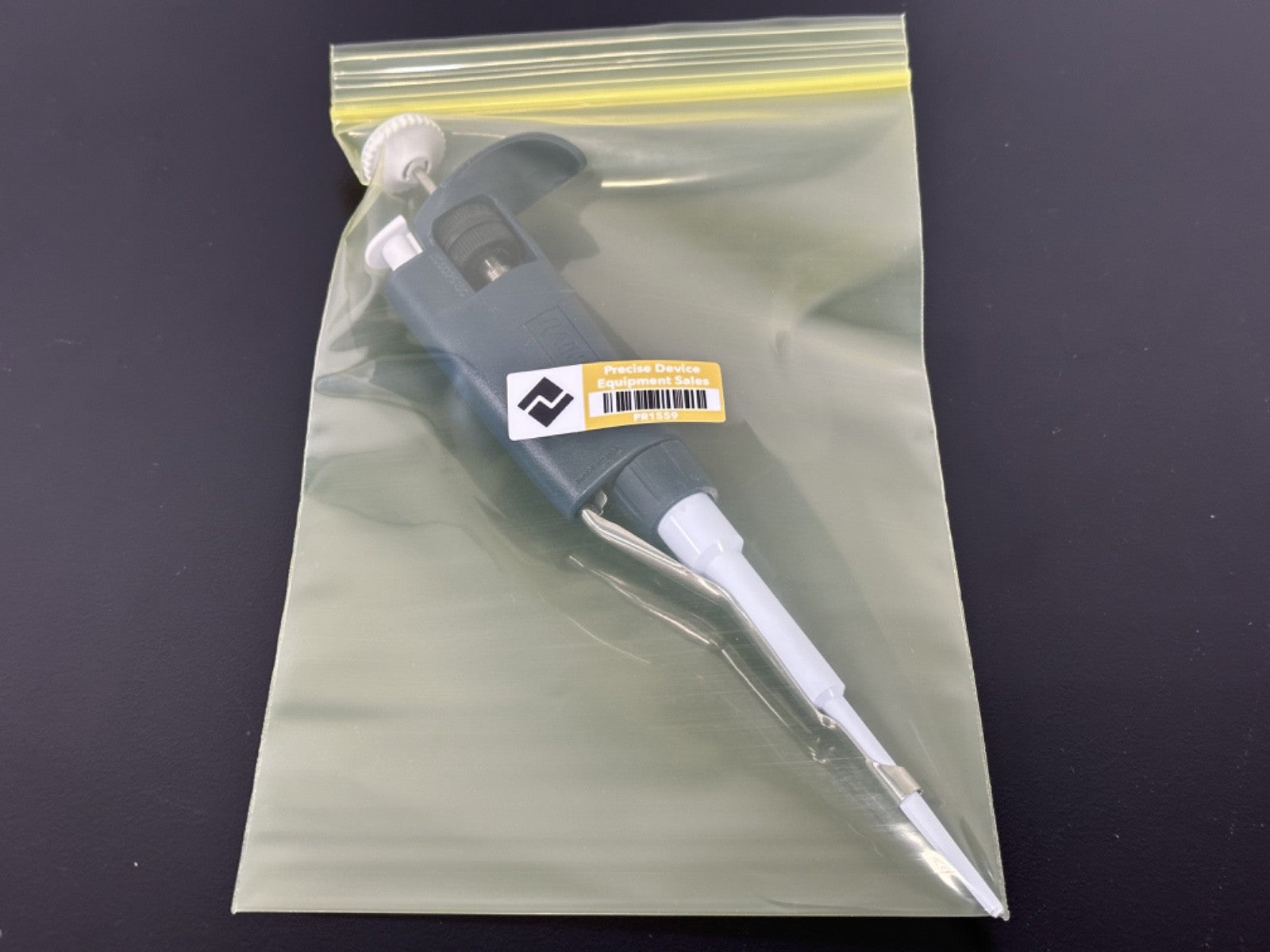 Kain Classic P20 Pipette Pump Controller 2 20µL Adjustable Laboratory4