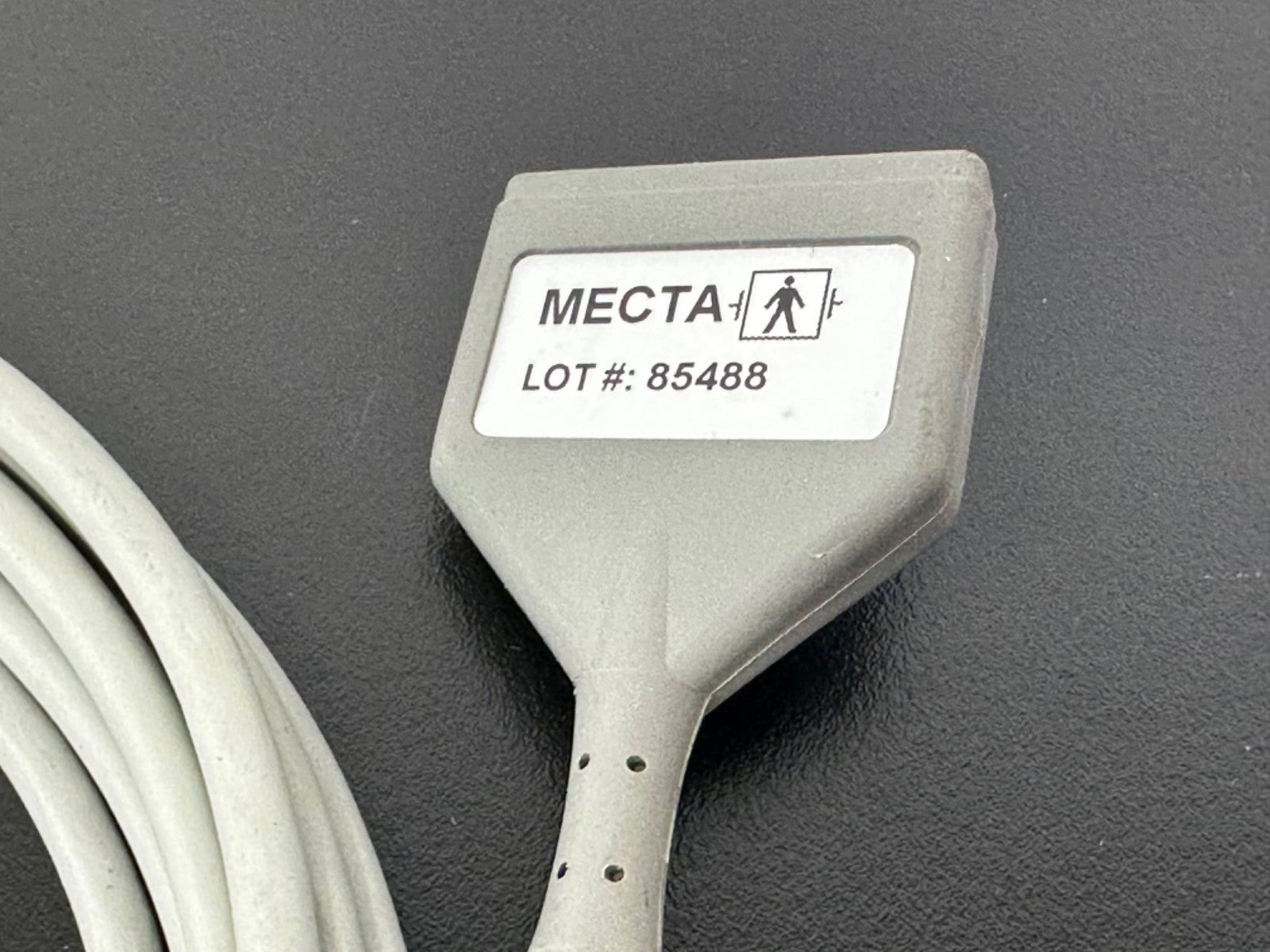 MECTA Safety Monitor Cable Part # 9010 0011 02 EEG REF L R Lead Wire Gray2
