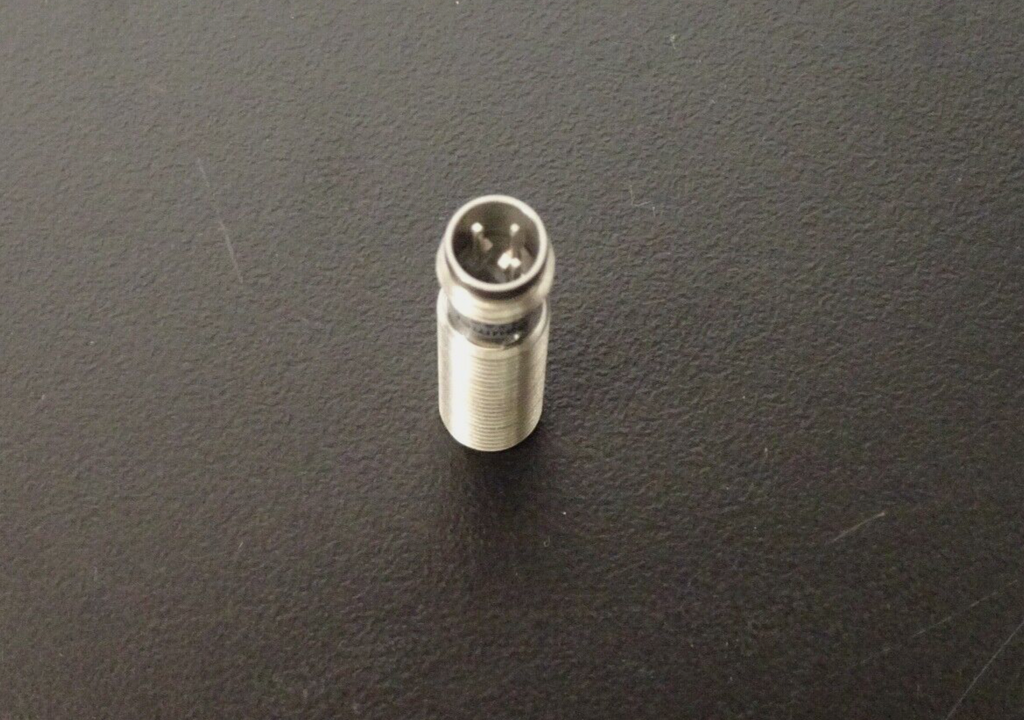 Baumer 08P17A3/S35L Proximity Switch2