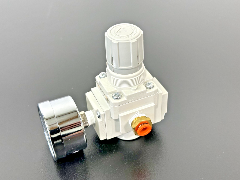 SMC 10 AR20 N02BG Z B Pneumatic Air Regulator w/ Pressure Gauge Used Untested2