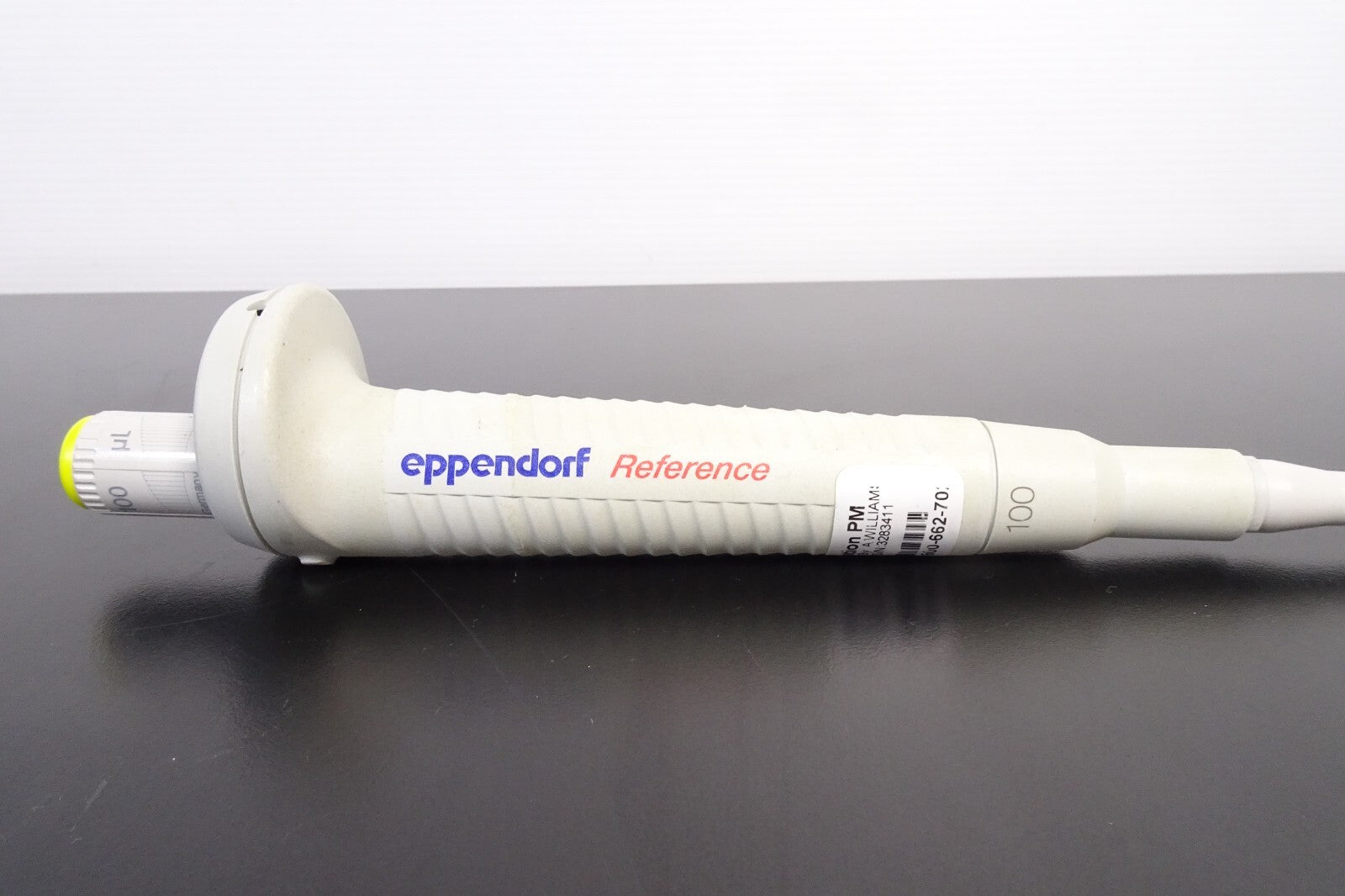 Eppendorf reference pipet Pipette Pipettor pipets 100 uL3