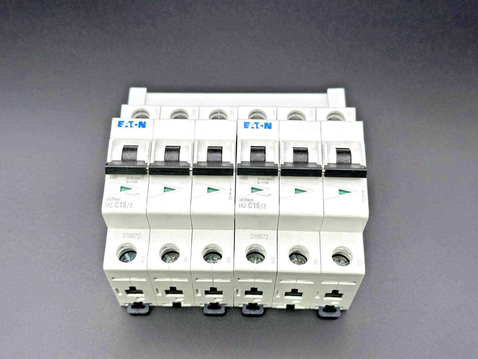 Eaton 2x FAZ C15/3 278872 15A 3 Pole Circuit Breaker Assembly0