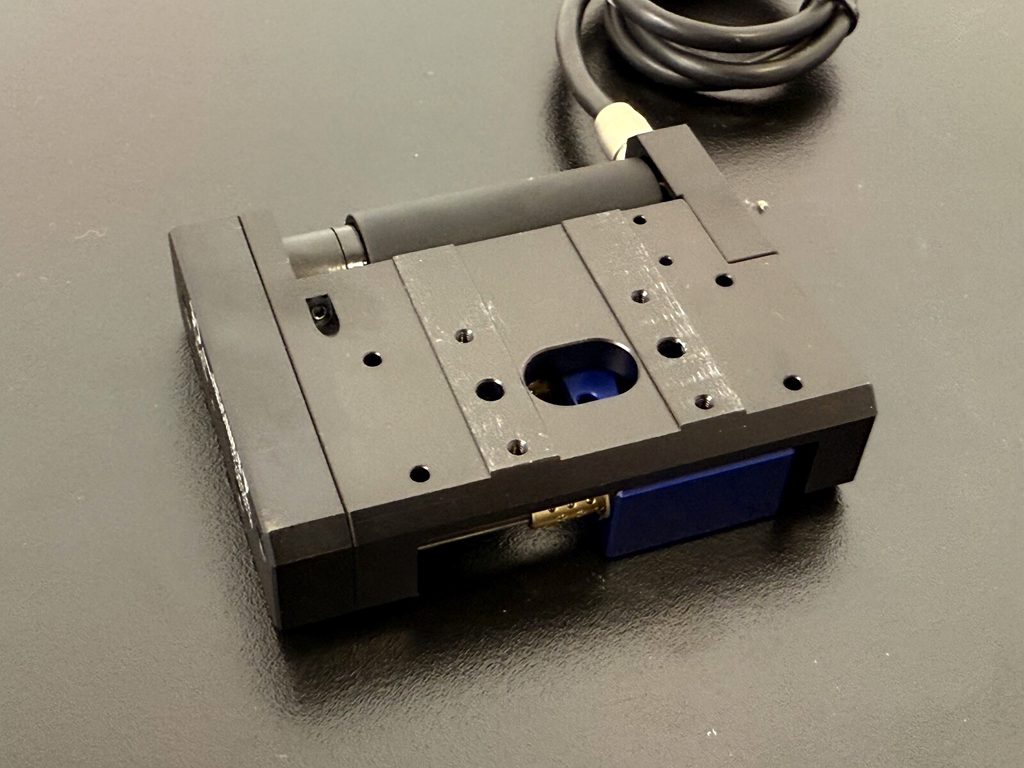 Physik Instrumente PI M 112.1DG Linear Microtranslation Piezo Translation Stage3