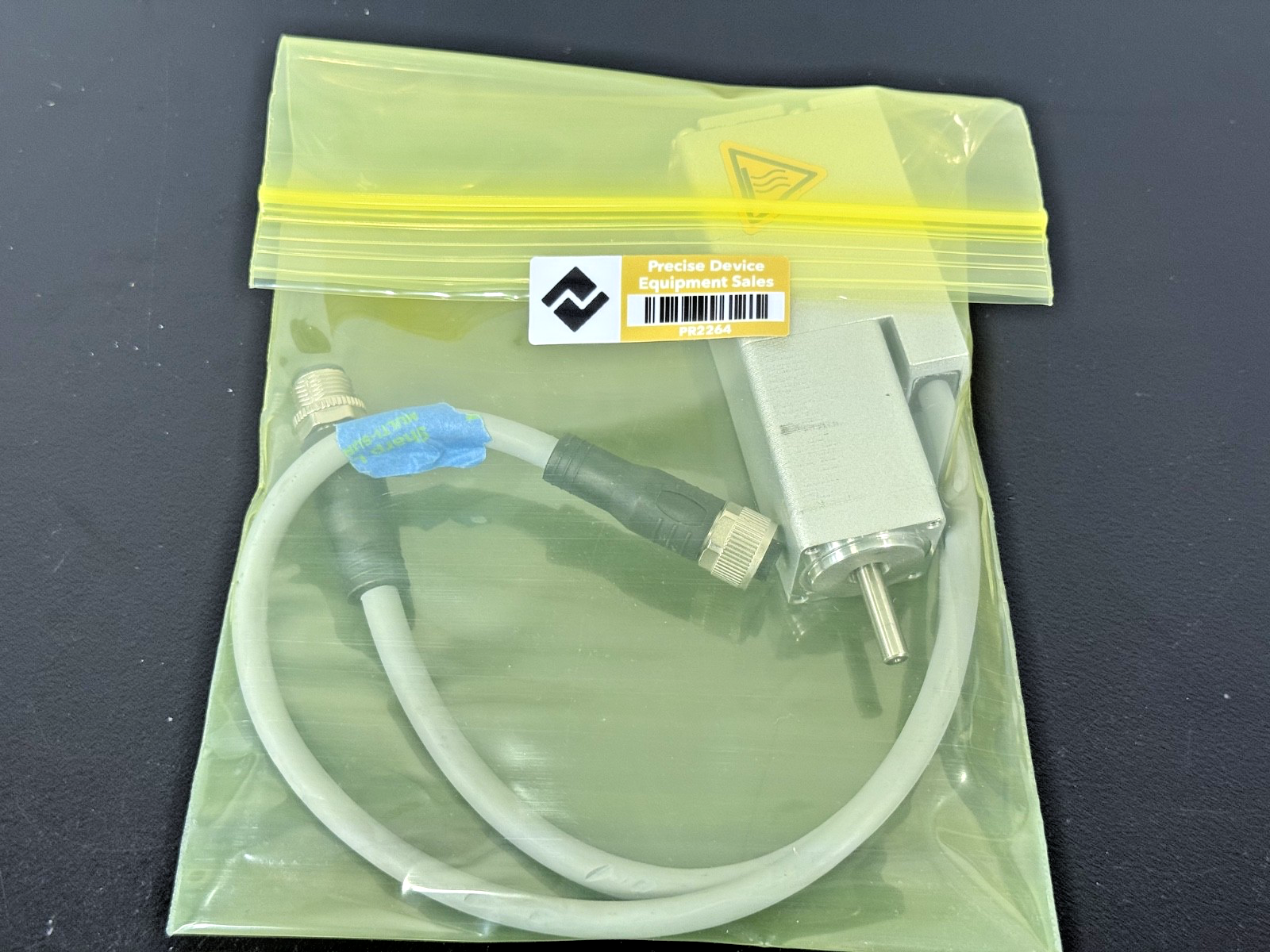 Festo EMMS ST 28 L SEB Servo Motor 1451382 24 48V DC4