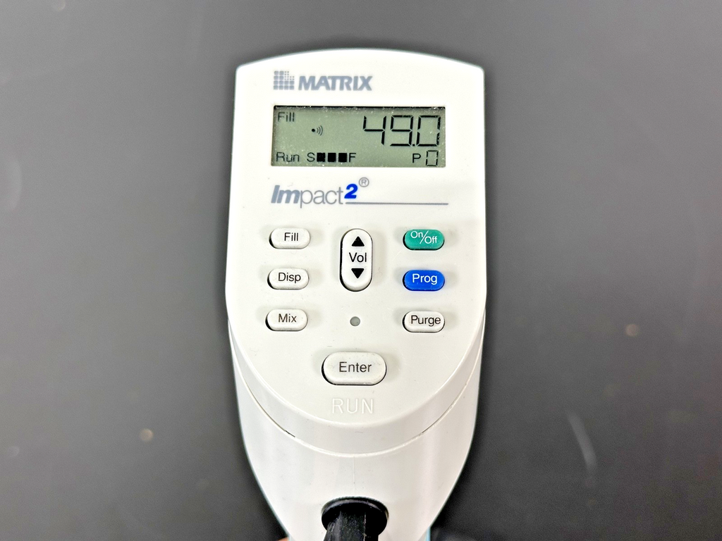 Matrix Impact2 8 Channel 50 250µL Electronic Pipette w/ Charger Used Powers On1