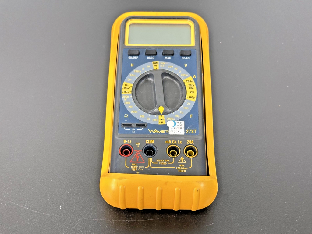 Wavetek Meterman 27XT Digital Multimeter with Fluke Protective Holster Used0