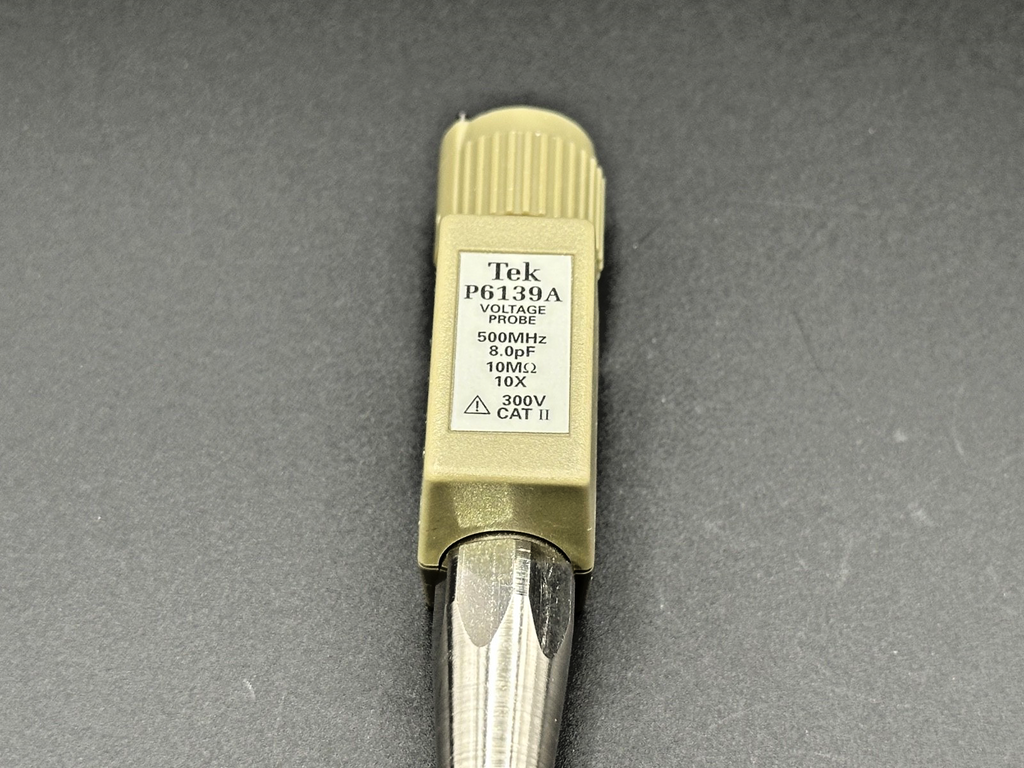 Tektronix P6139A 500MHz 10X Passive Voltage Oscilloscope Probe w/ Lead2