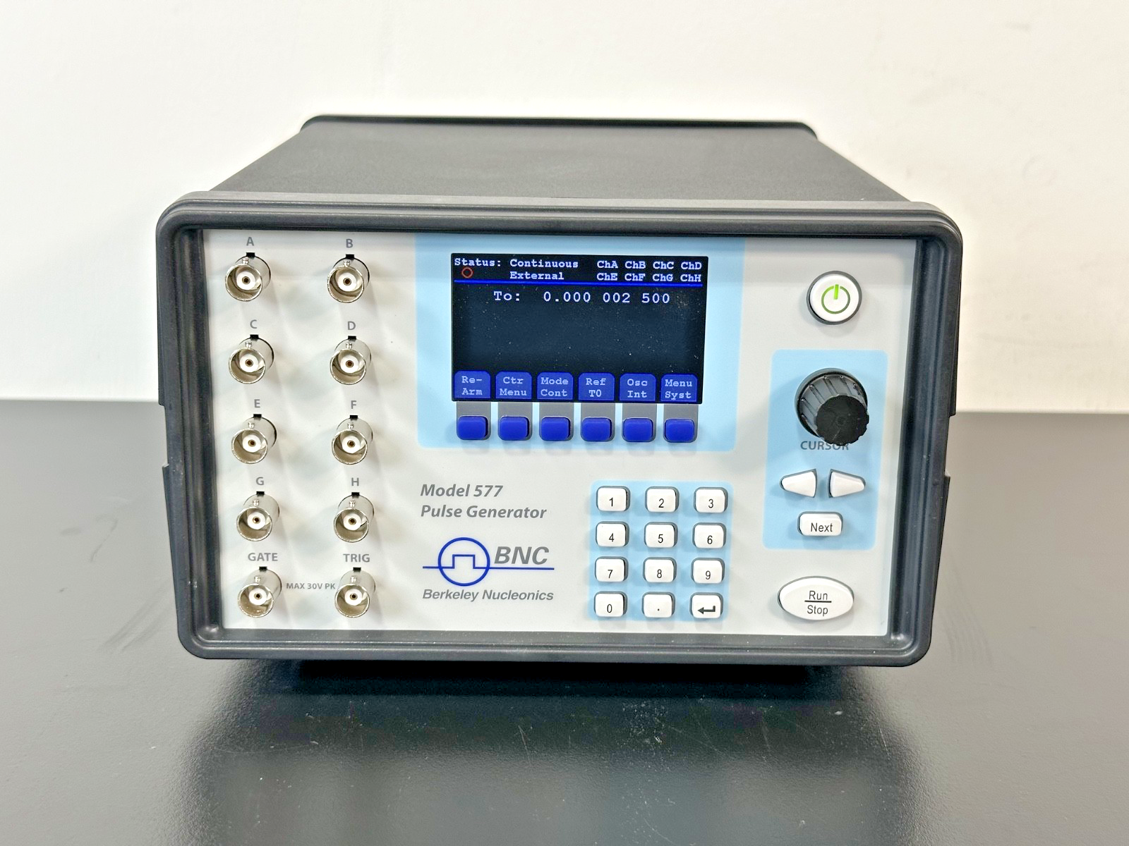 BNC Berkeley Nucleonics 577 8 Channel Digital Delay Pulse Generator Powers On0