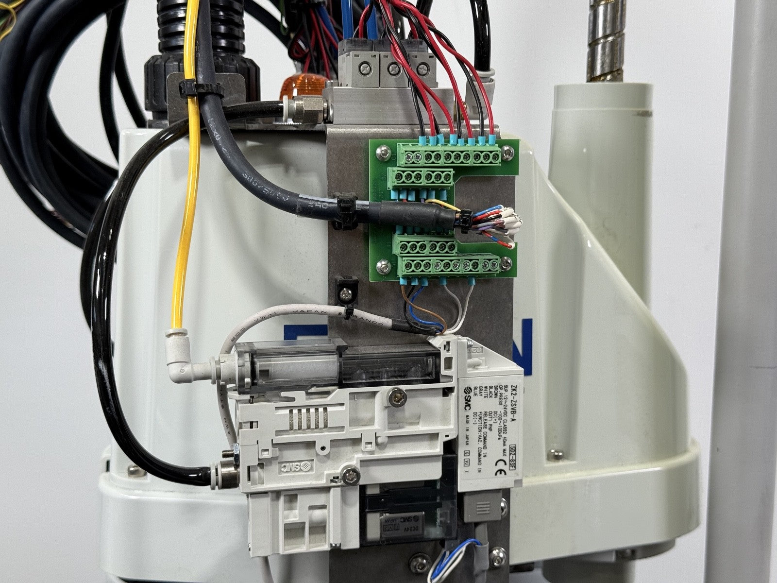 Seiko Epson LS3 401S 4 Axis SCARA Robot w/ RC90 Controller 200–240VAC4