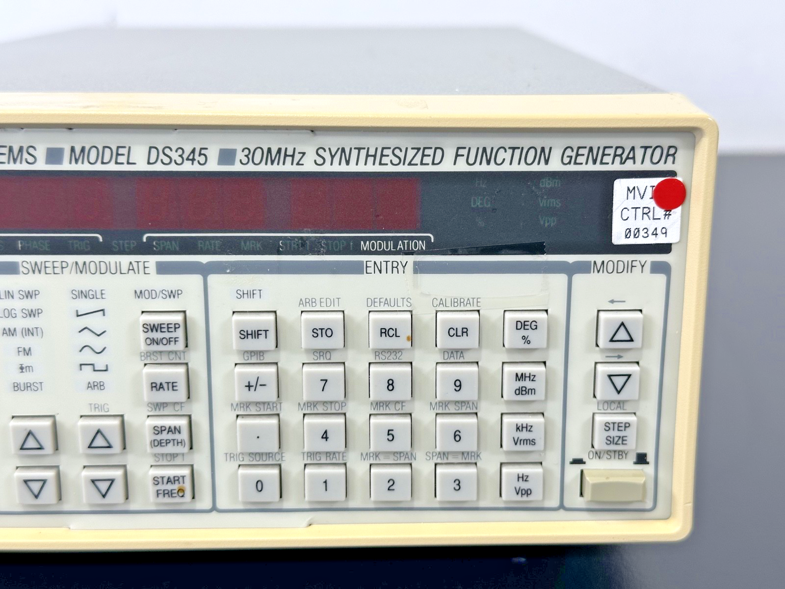 Stanford Research Systems DS345 30MHz Synthesized Function Generator For Parts2