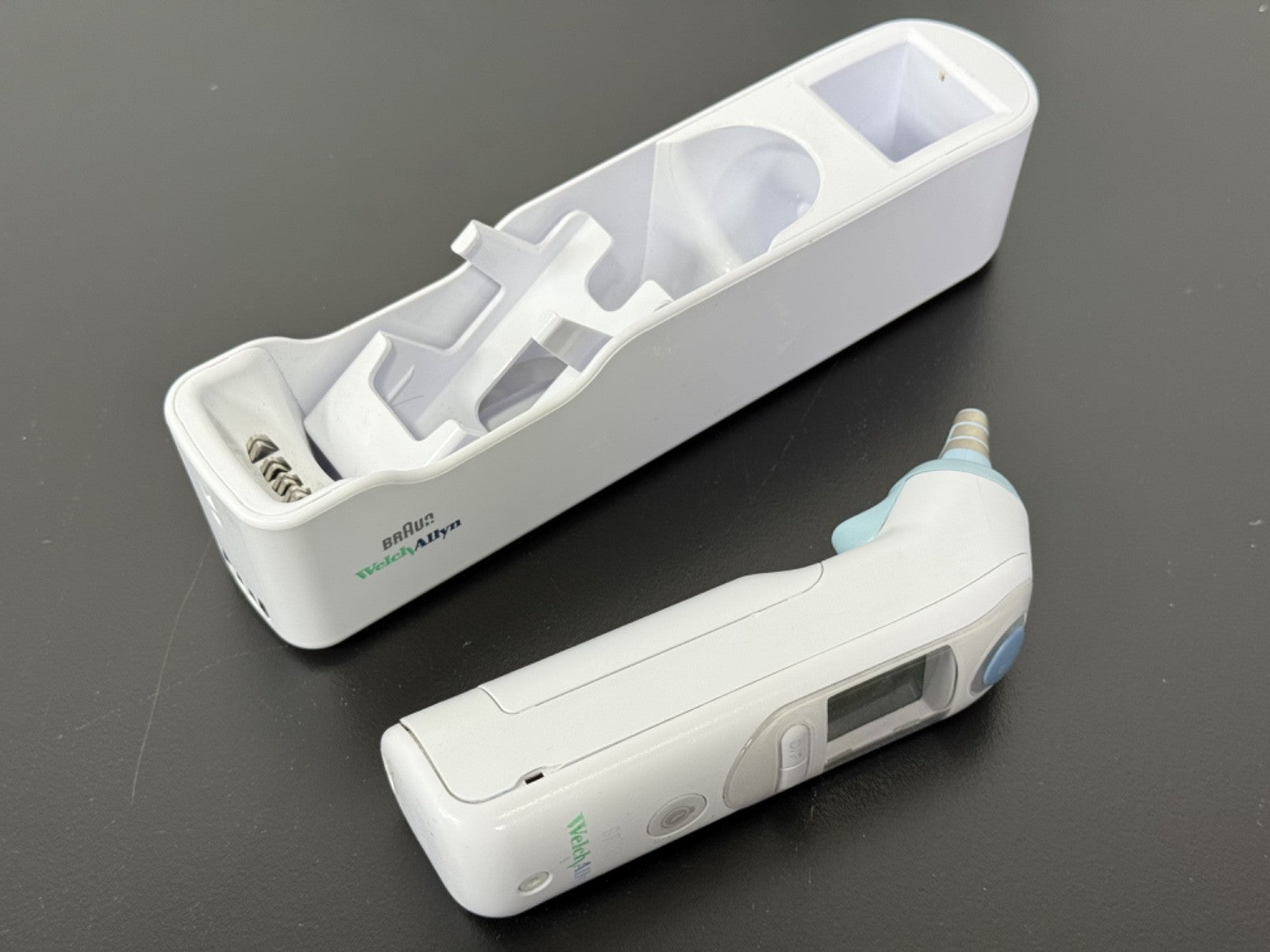 Welch Allyn Braun ThermoScan PRO 6000 Ear Thermometer (Used)1