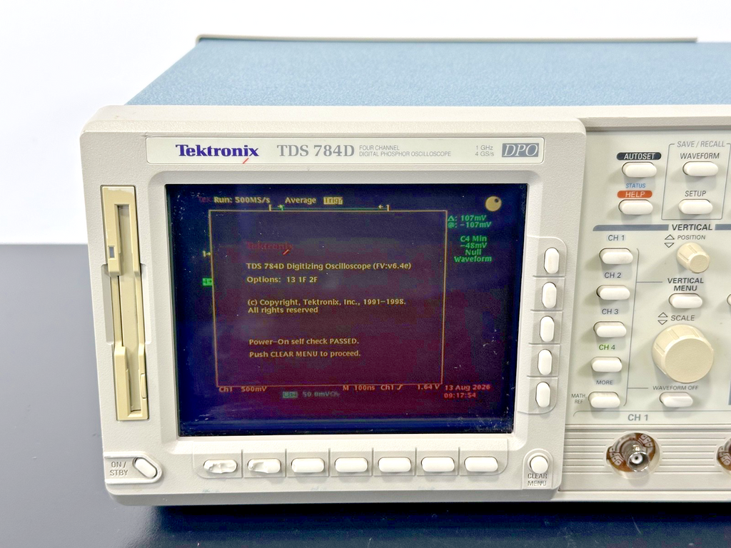 Tektronix TDS784D 1GHz 4GS/s DPO Opt 13 1F 2F Self Test Passed Has Cracks1
