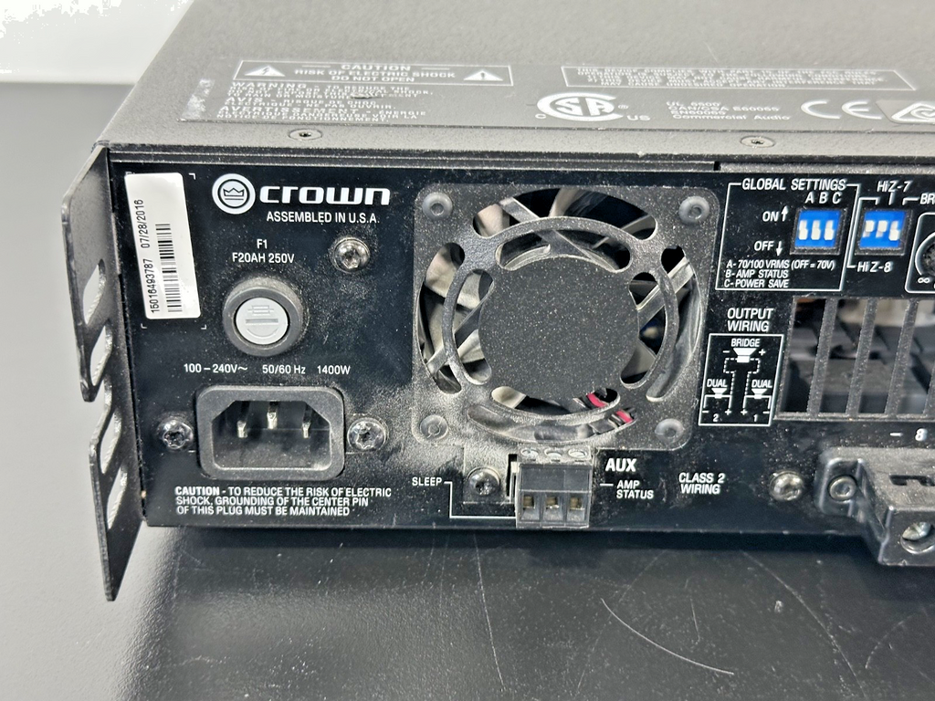 Crown DCi 8|300 DriveCore Install 8 Channel Rack Mount Power Amplifier6