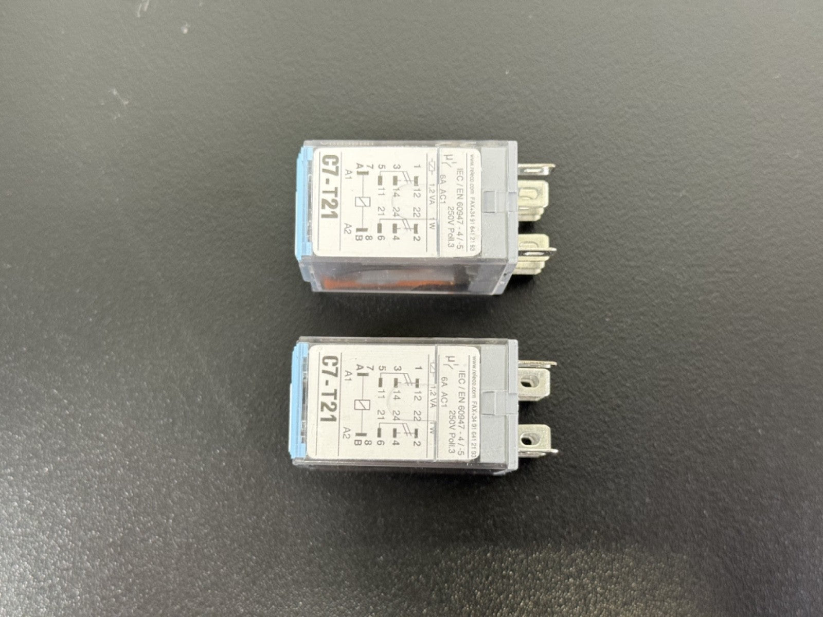 Comat Releco C7 T21 DC 24V Plug In Relay 6A 250VAC – Lot of 21