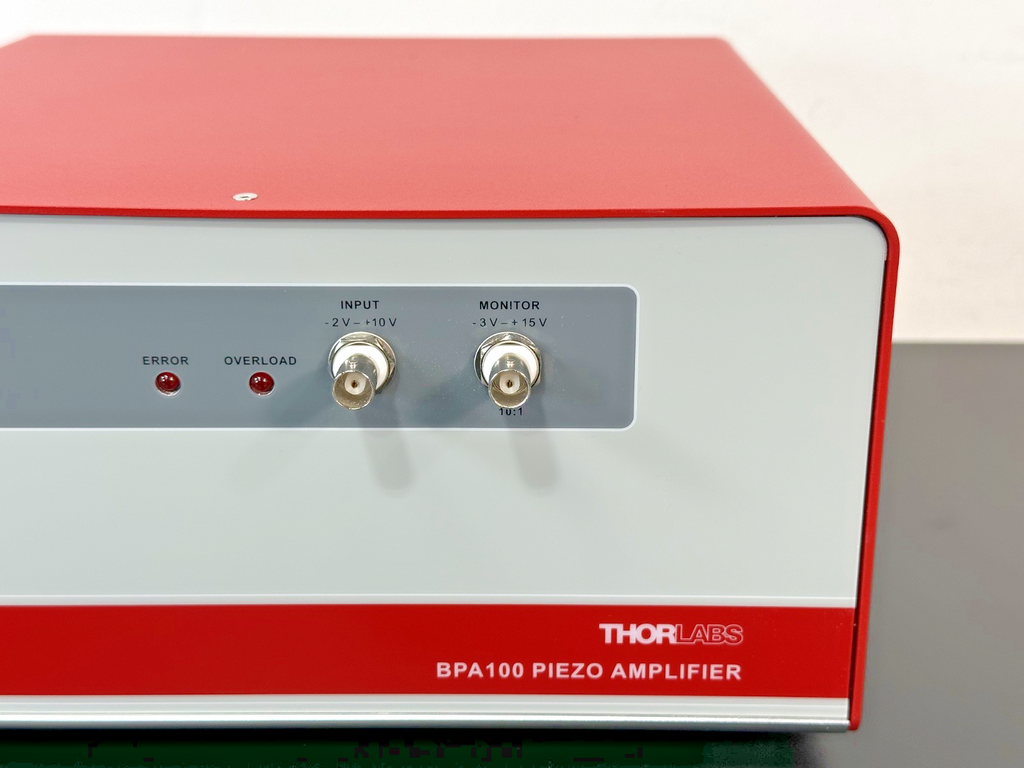 Thorlabs BPA100 High Voltage Piezo Amplifier  30V to +150V Powers On Working2