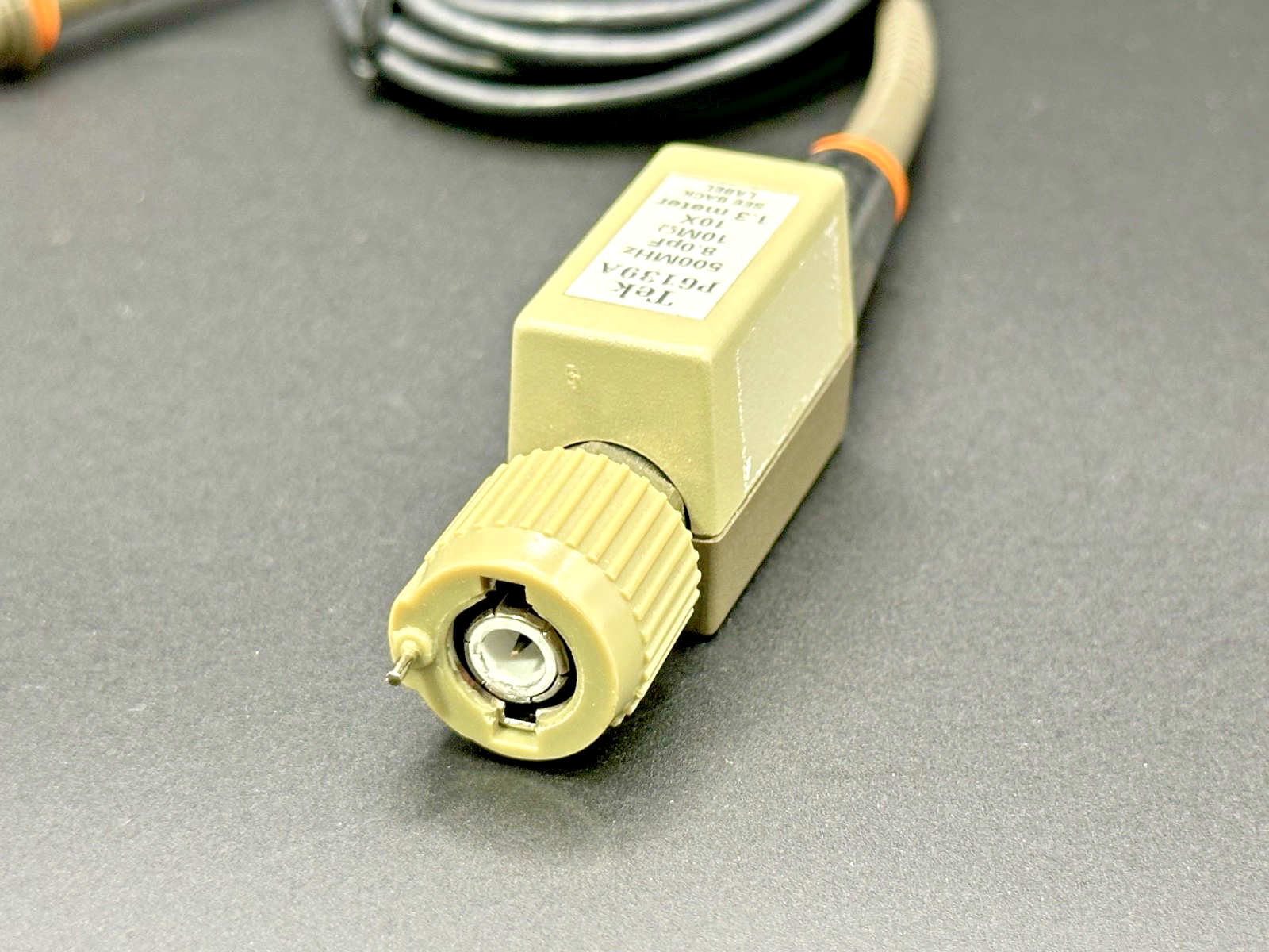 Tektronix P6139A 500MHz 10X Passive Voltage Oscilloscope Probe 1.3m2