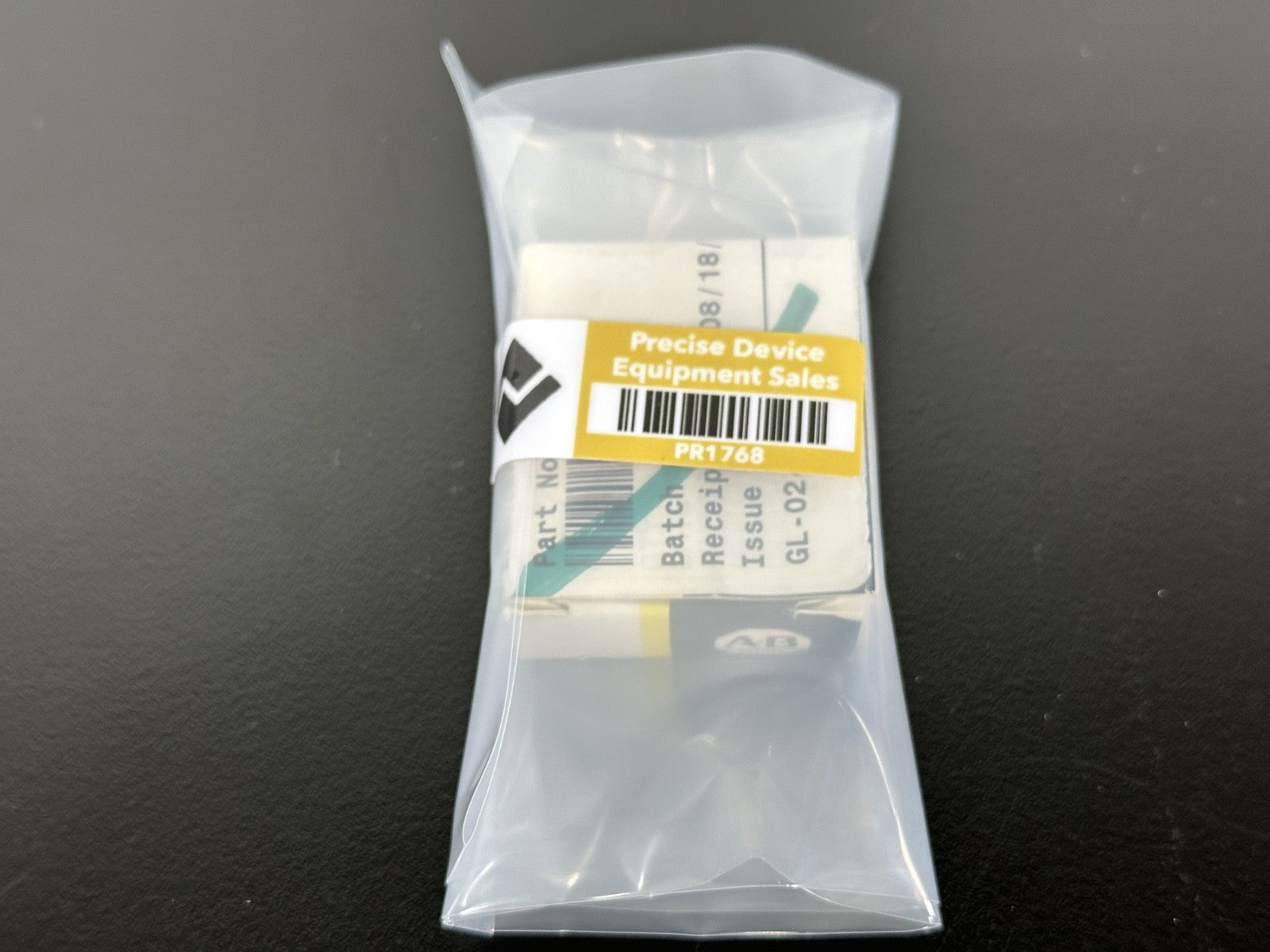 Allen Bradley M18001 Adjustable Mounting Bracket Assembly w/ Original Box4