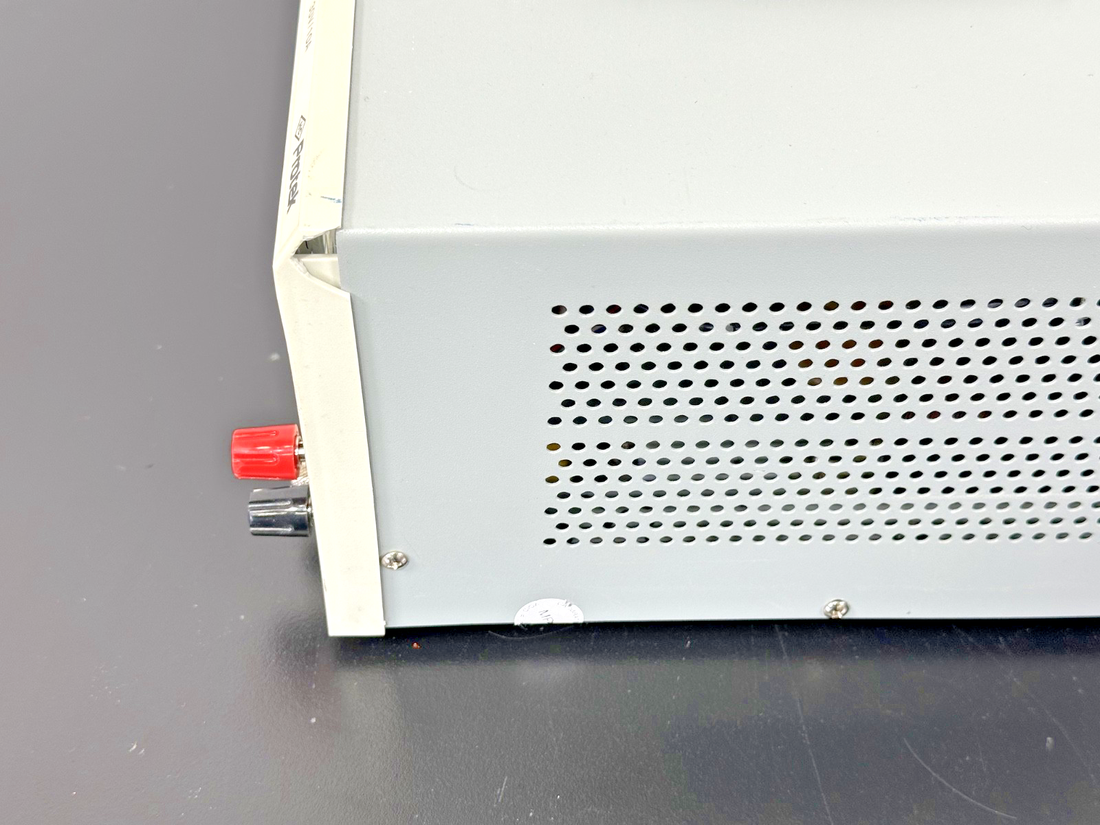 Protek 310 Adjustable DC Power Supply 30V 10A Analog Bench Unit Working6