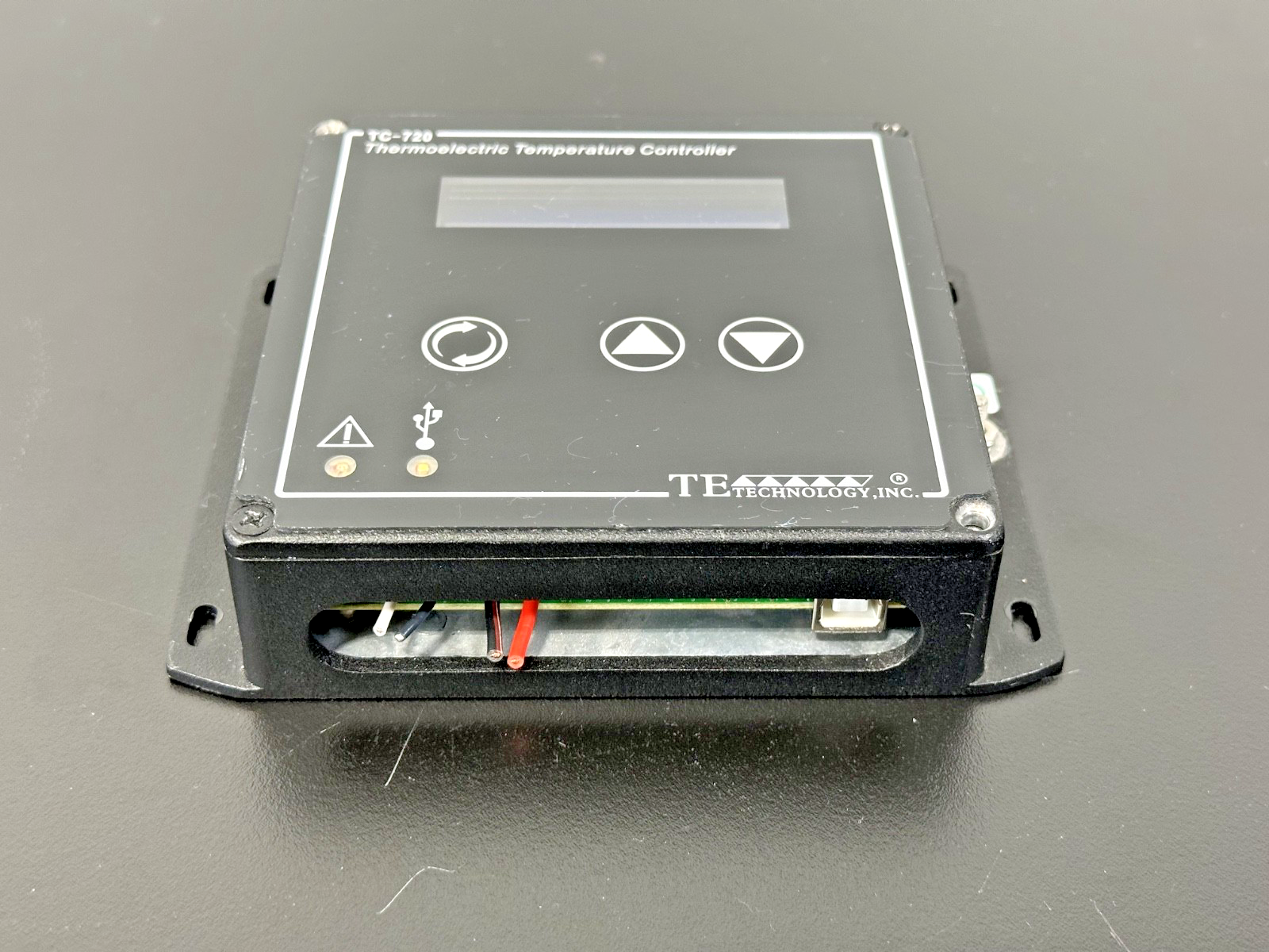 TE Technology TC 720 Thermoelectric Temperature Controller 12 36VDC 20A1